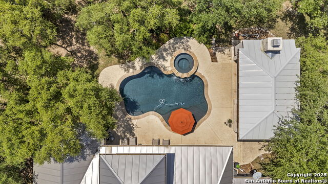 Boerne, Texas, 78015, United States, 5 Bedrooms Bedrooms, ,5 BathroomsBathrooms,Residential,For Sale,1784913