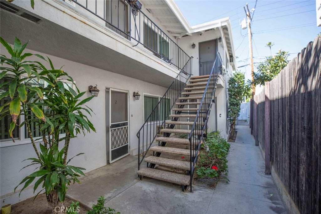 Glendale, California, 91201, United States, ,Residential,For Sale,1939983
