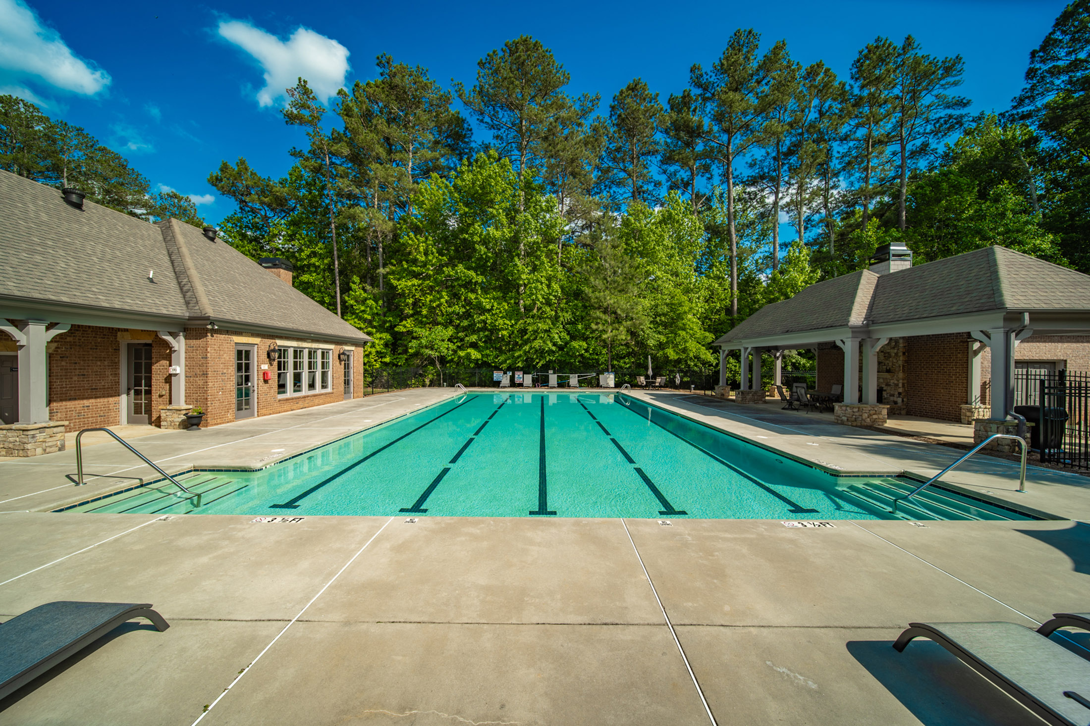  Milton Retreat on 1.43+/- Acres with Pool, Spa and Outdoor Living - 物件實景