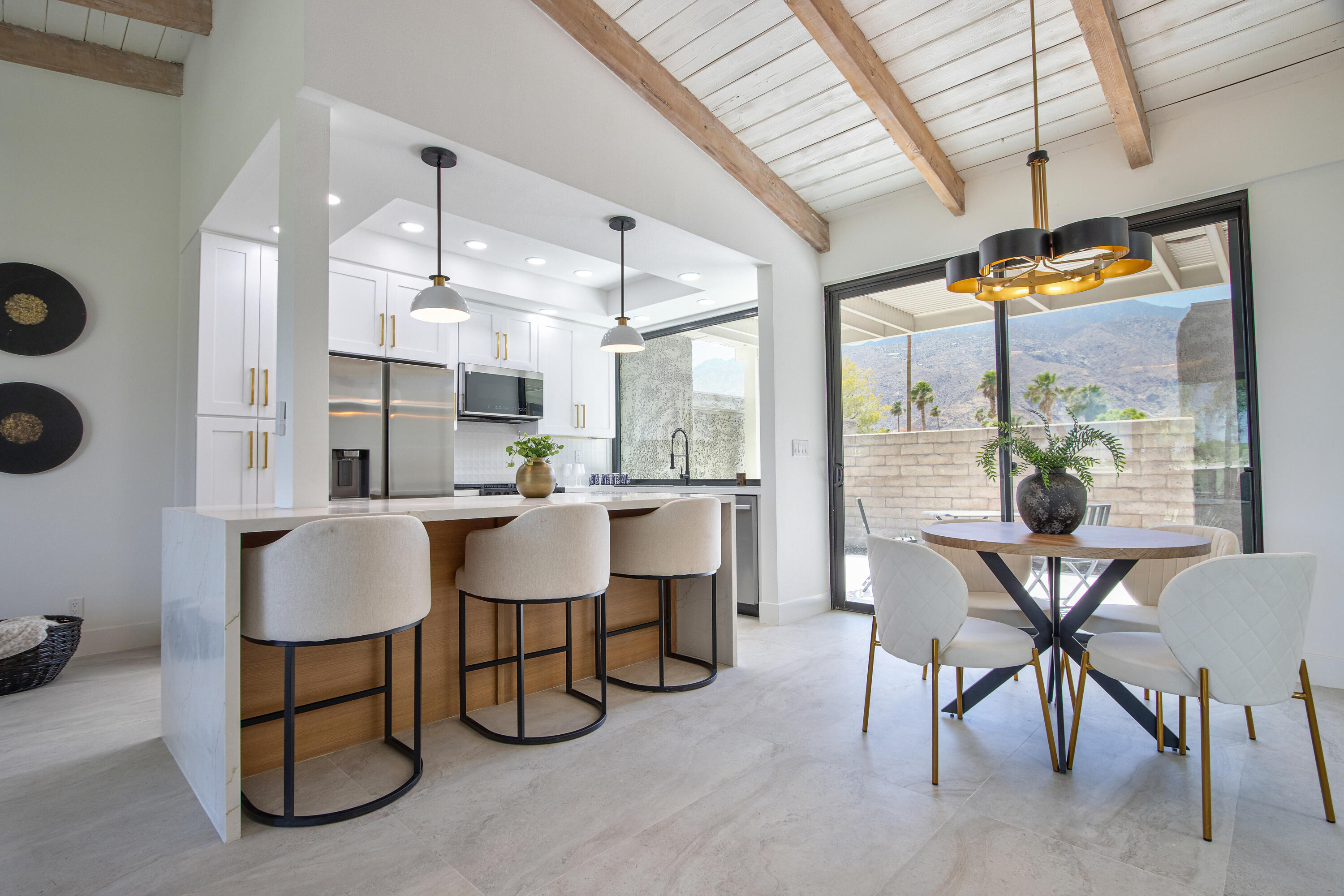 Palm Springs, California, 92262, United States, 2 Bedrooms Bedrooms, ,2 BathroomsBathrooms,Residential,For Sale,1890767