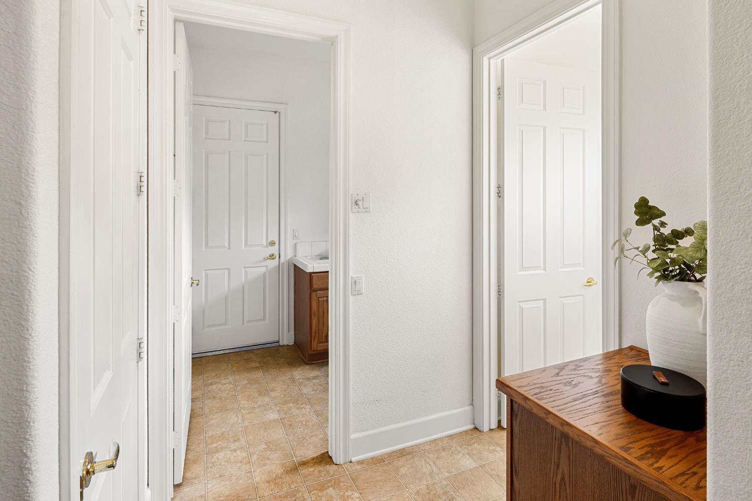 Lincoln, California, 95648, United States, 3 Bedrooms Bedrooms, ,3 BathroomsBathrooms,Residential,For Sale,2008563