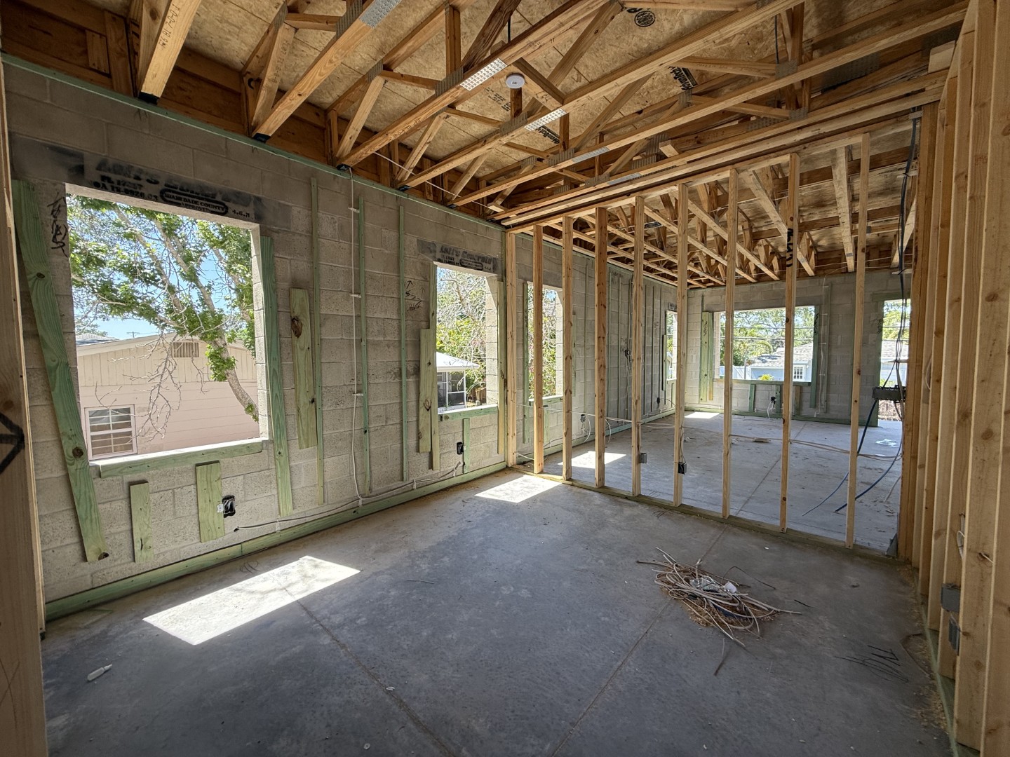 Tampa, Florida, 33611, United States, 4 Bedrooms Bedrooms, ,4 BathroomsBathrooms,Residential,For Sale,1980765