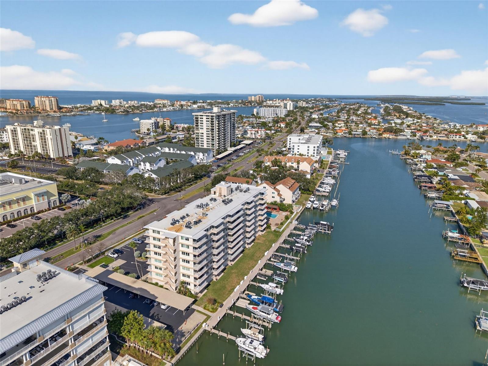 CLEARWATER BEACH, Florida, 33767, United States, 2 Bedrooms Bedrooms, ,2 BathroomsBathrooms,Residential,For Sale,1998949