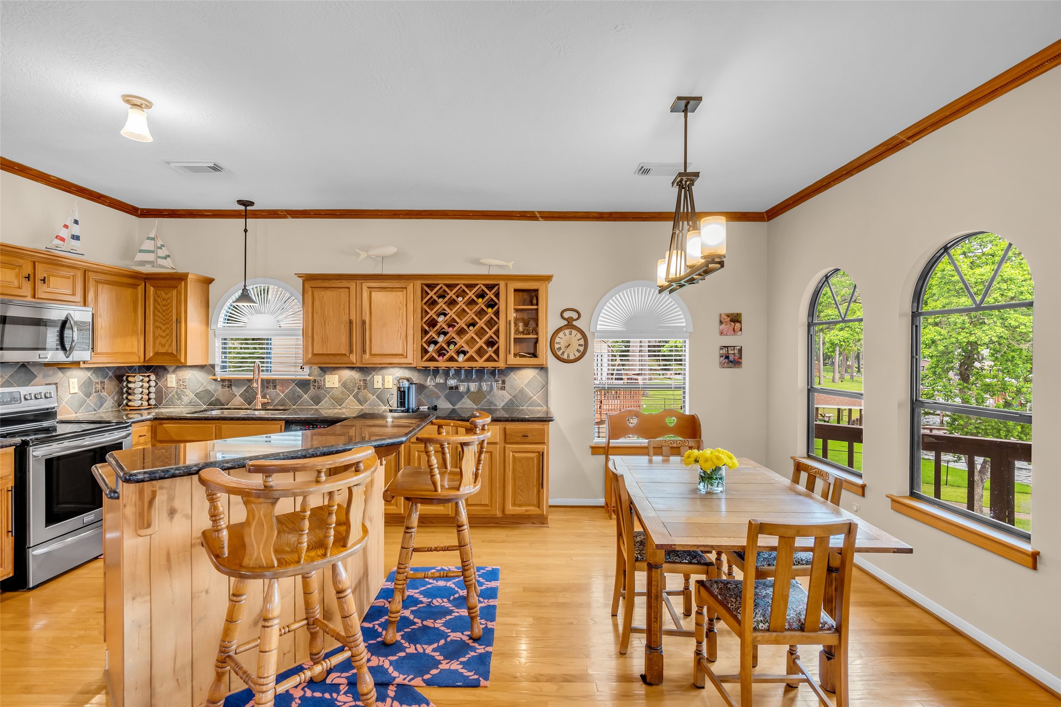  33 Harbour Point Circle - 物件實景