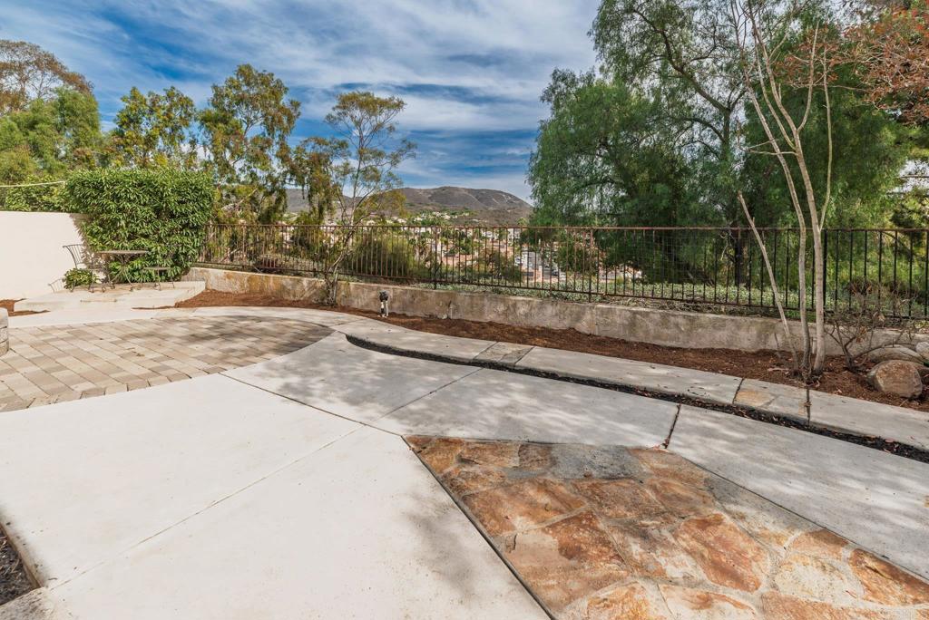 San Marcos, California, 92069, United States, 3 Bedrooms Bedrooms, ,3 BathroomsBathrooms,Residential,For Sale,1992102