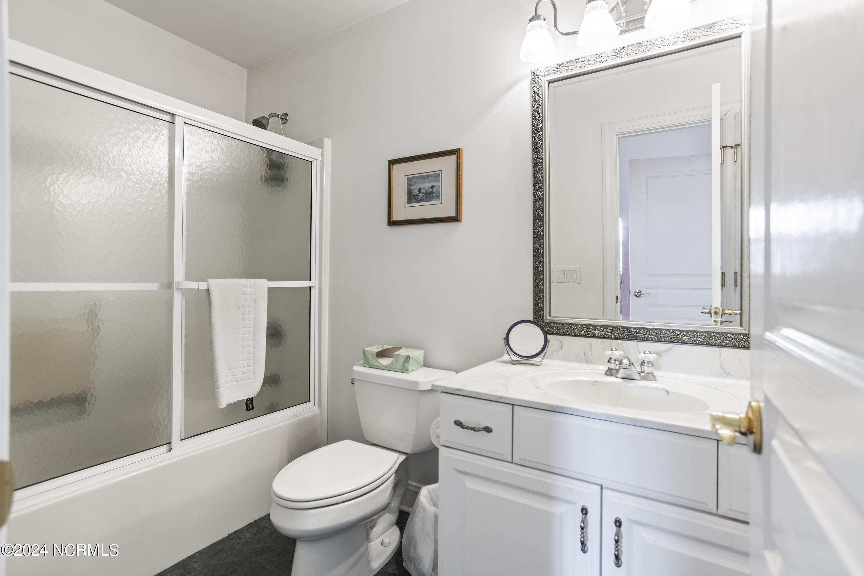 Southport, North Carolina, 28461, United States, 3 Bedrooms Bedrooms, ,5 BathroomsBathrooms,Residential,For Sale,1827148