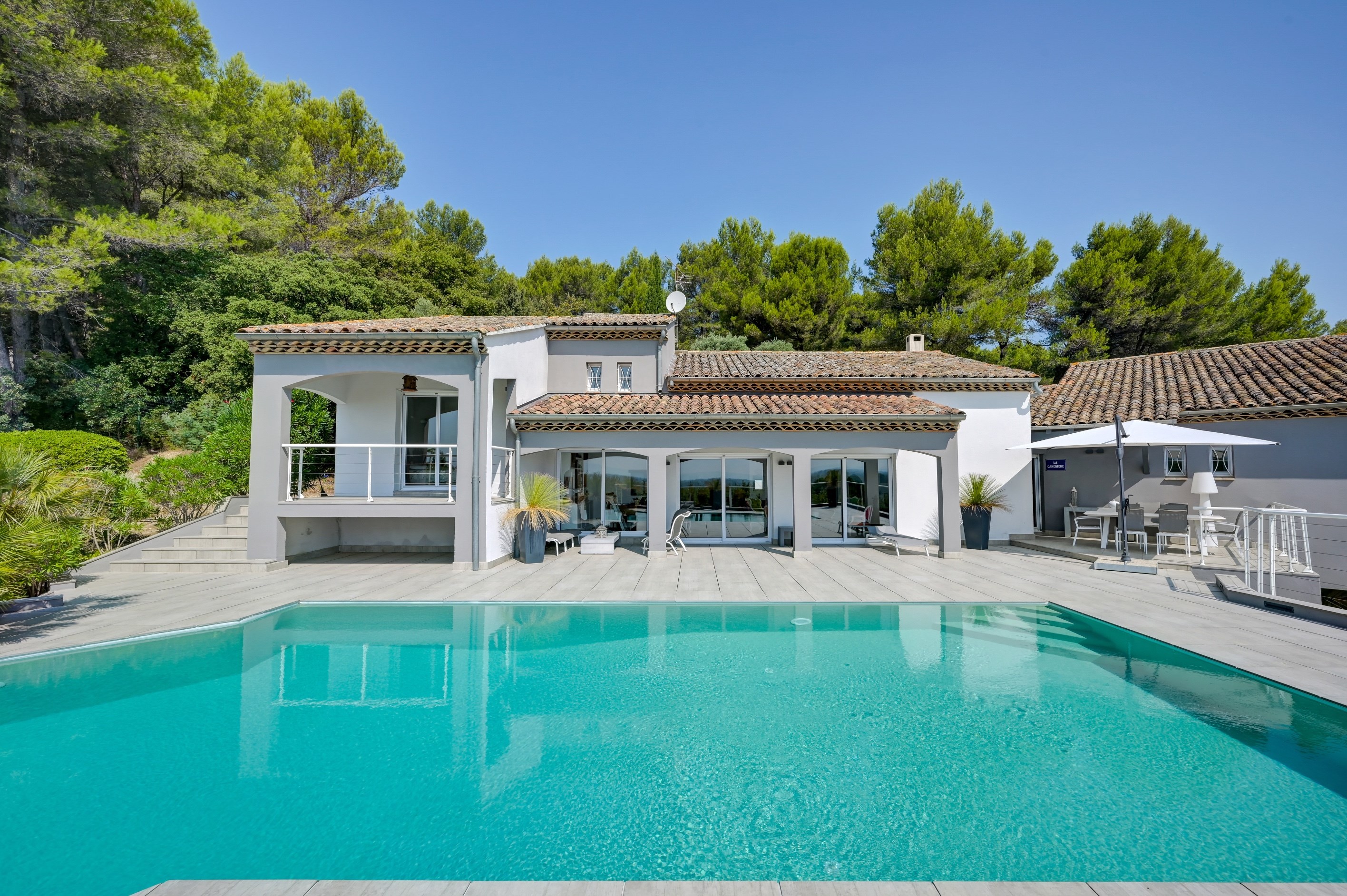  Property with an exceptional panoramic view of the Alpilles and Mont Ventoux. - 物件實景