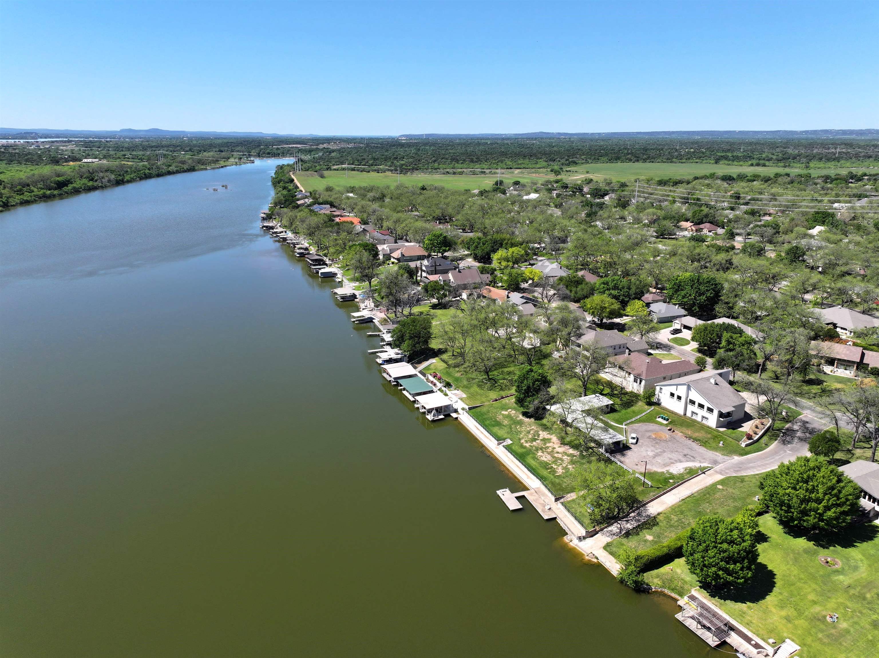 Meadowlakes, Texas, 78654, United States, 5 Bedrooms Bedrooms, ,4 BathroomsBathrooms,Residential,For Sale,1796370