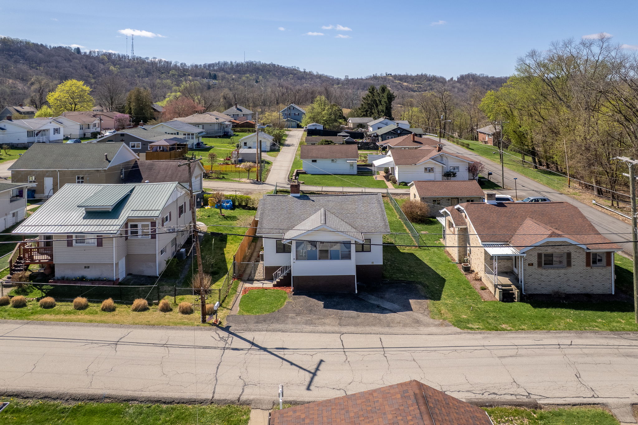  603 Memorial Drive, New Kensington, PA 15068 - 物件實景