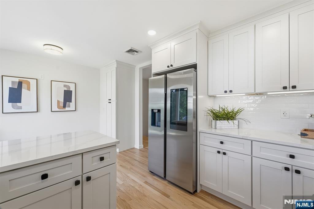 Twp of Washington, New Jersey, 07676, United States, 5 Bedrooms Bedrooms, ,3 BathroomsBathrooms,Residential,For Sale,1989508