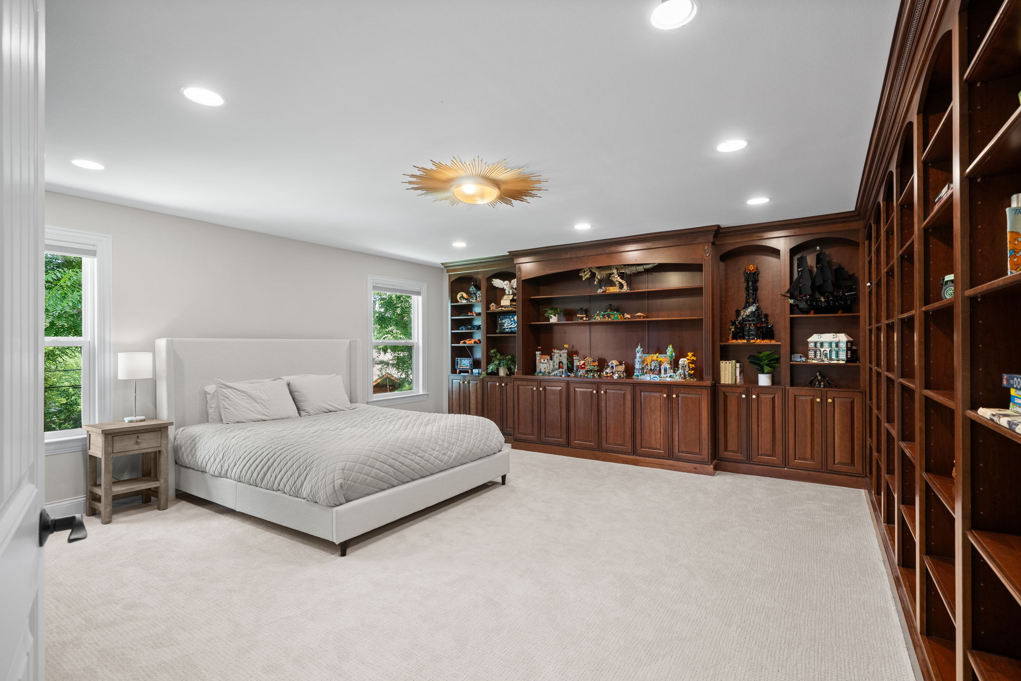  Welcome to 1543 Windridge Court, an exceptional story-and-a-half - 物件實景