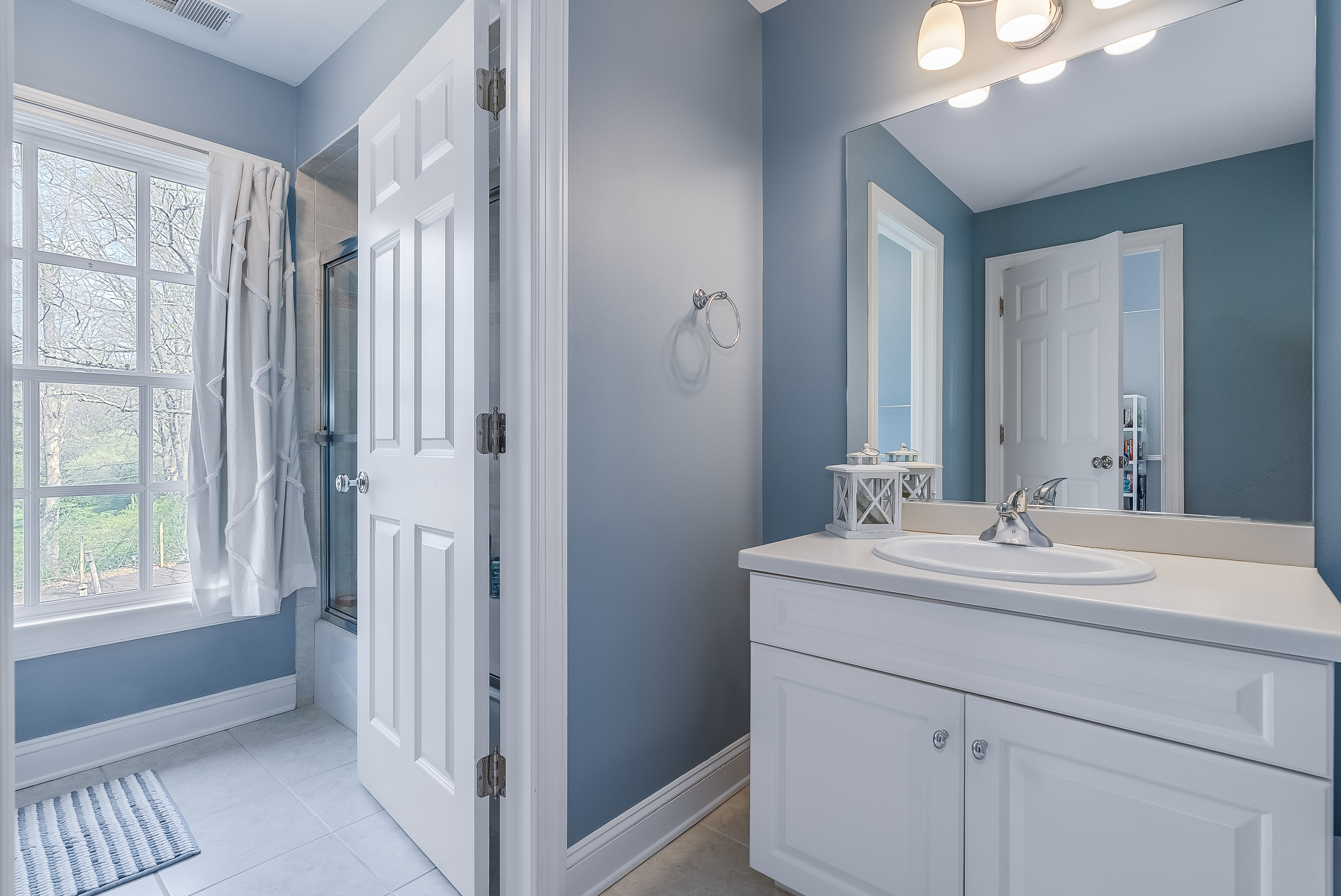  Georgian Colonial Home Set on Three Plus Acres - 物件實景