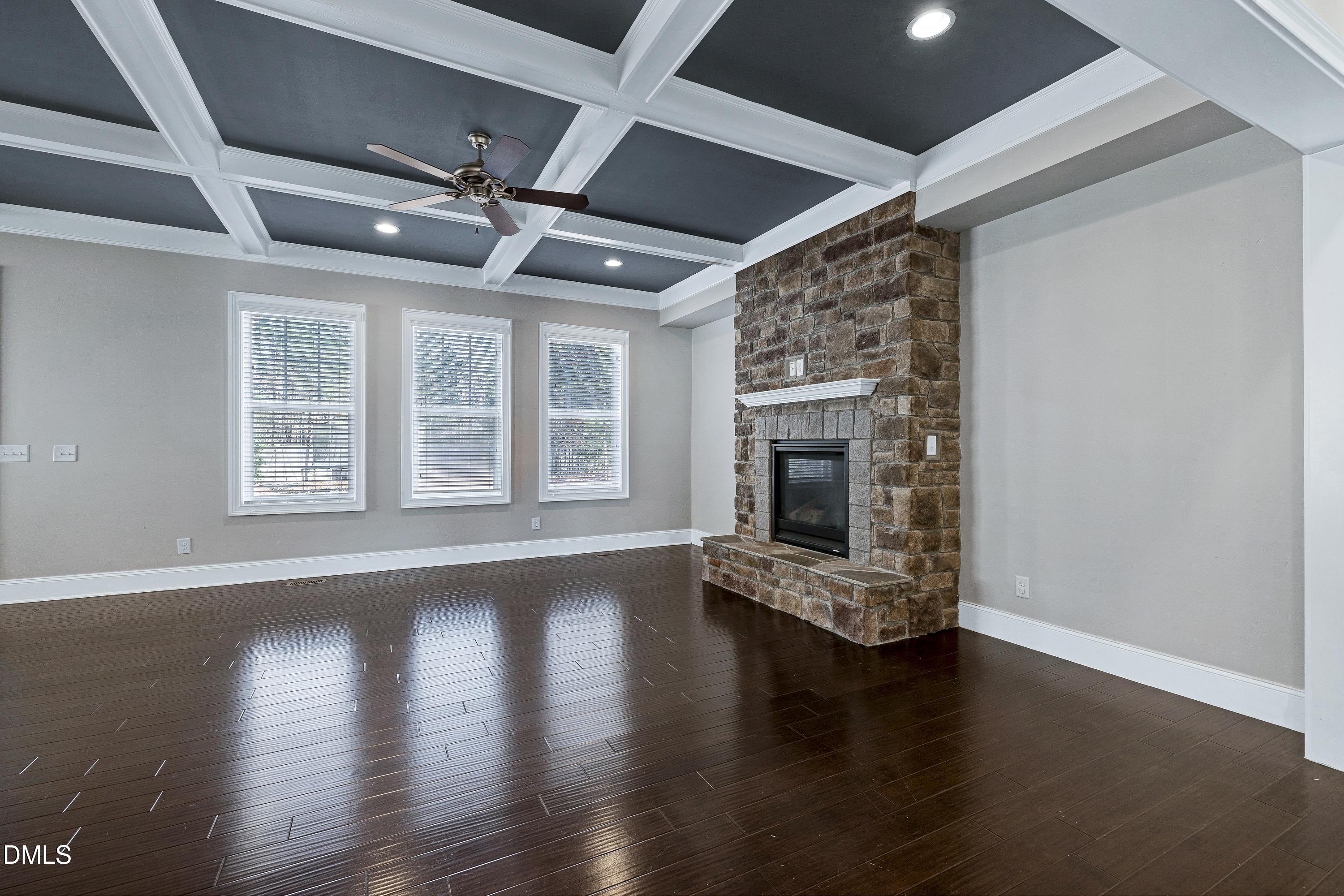 Apex, North Carolina, 27539, United States, 5 Bedrooms Bedrooms, ,5 BathroomsBathrooms,Residential,For Sale,2003181