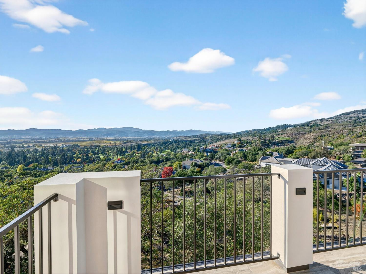 Napa, California, 94558, United States, 3 Bedrooms Bedrooms, ,5 BathroomsBathrooms,Residential,For Sale,1991102