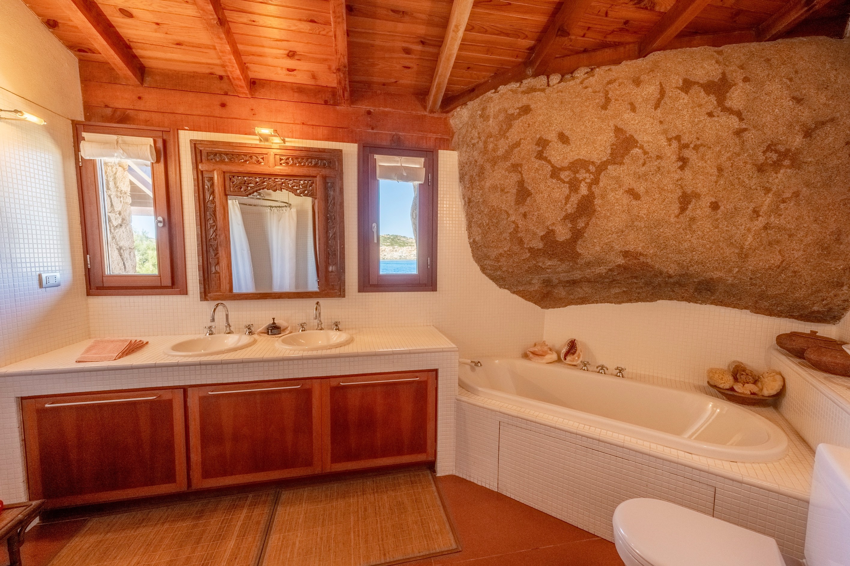  SALE : MAGNIFICENT WATERFRONT PROPERTY - BONIFACIO - CAVALLO - 物件實景