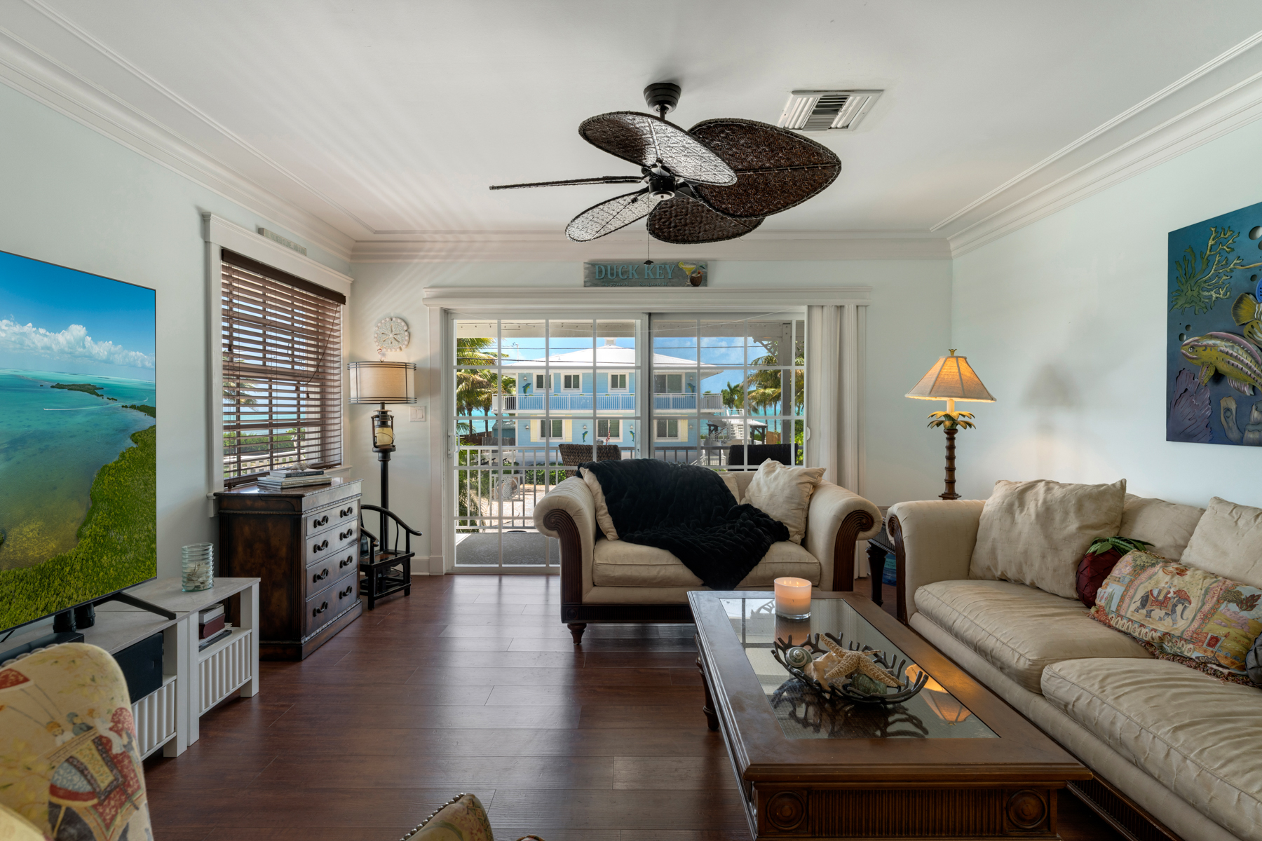  235 W Seaview Circle - 物件實景