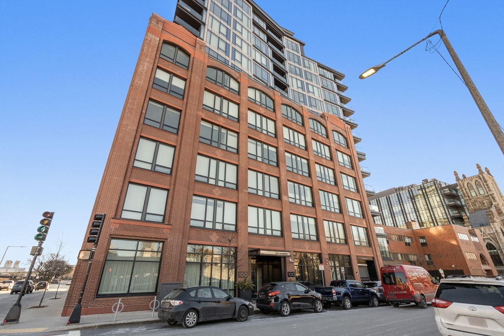Boston, Massachusetts, 02118, United States, 1 Bedroom Bedrooms, ,1 BathroomBathrooms,Residential,For Sale,1896356
