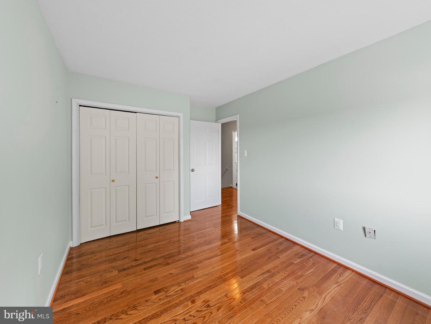 Annandale, Virginia, 22003, United States, 3 Bedrooms Bedrooms, ,4 BathroomsBathrooms,Residential,For Sale,2001924