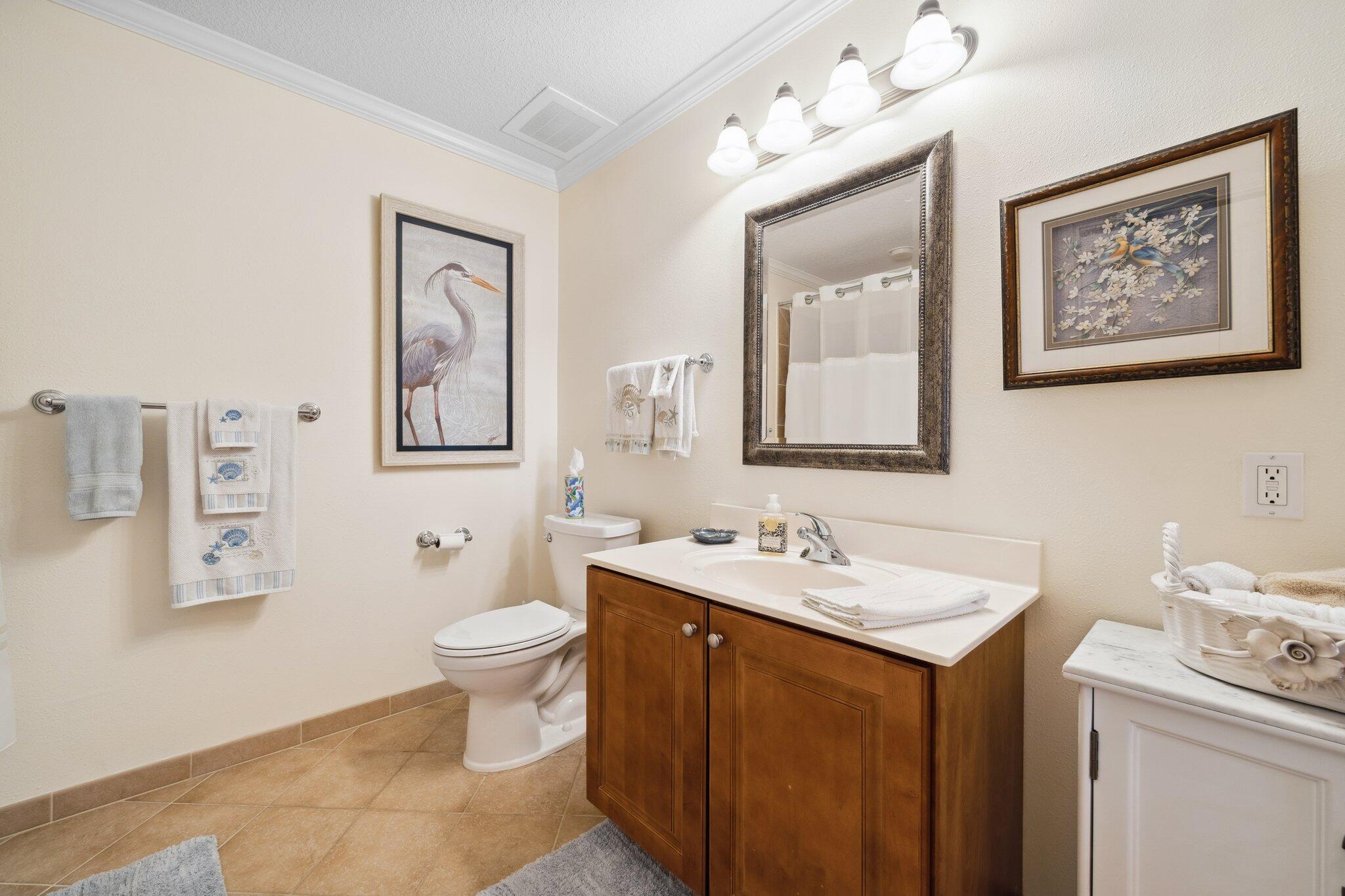 Destin, Florida, 32541, United States, 2 Bedrooms Bedrooms, ,2 BathroomsBathrooms,Residential,For Sale,1847042