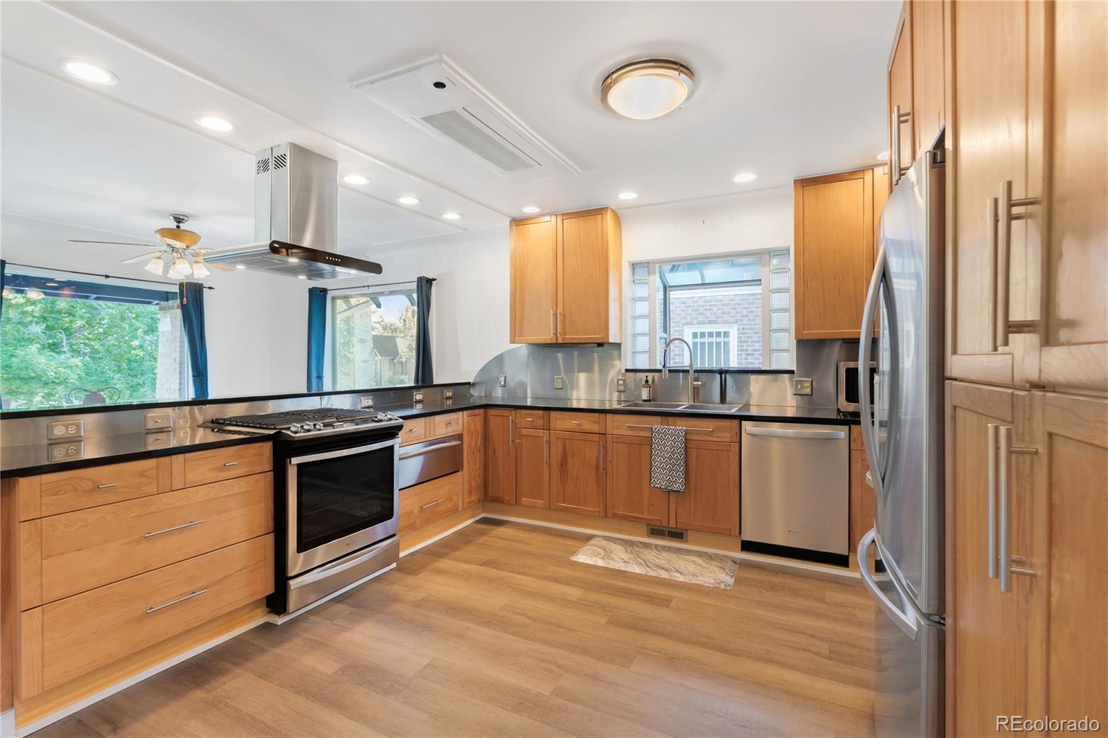 Denver, Colorado, 80211, United States, 3 Bedrooms Bedrooms, ,1 BathroomBathrooms,Residential,For Sale,1896112