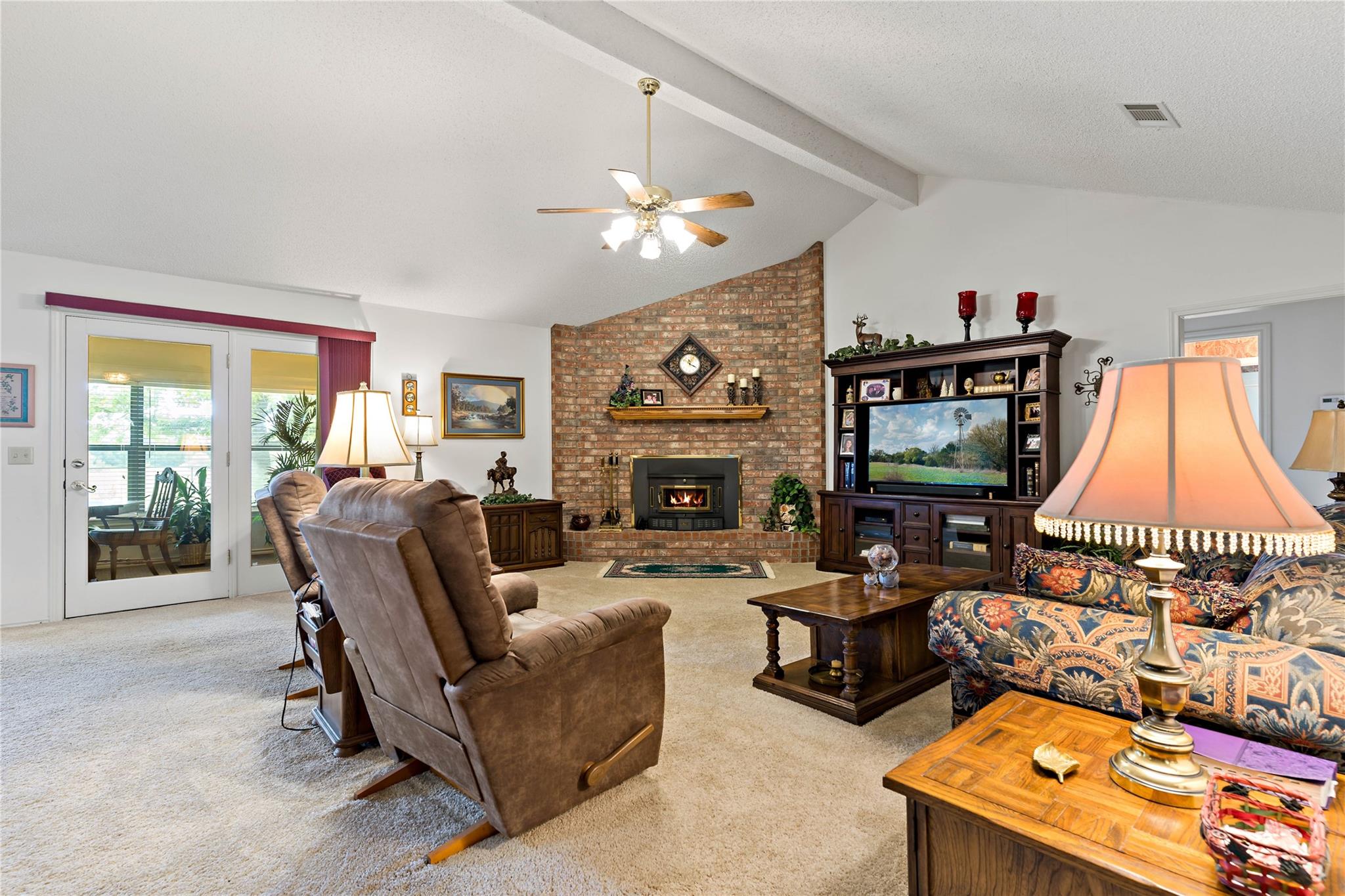Cla, Texas, 75550, United States, 3 Bedrooms Bedrooms, ,3 BathroomsBathrooms,Residential,For Sale,1879365