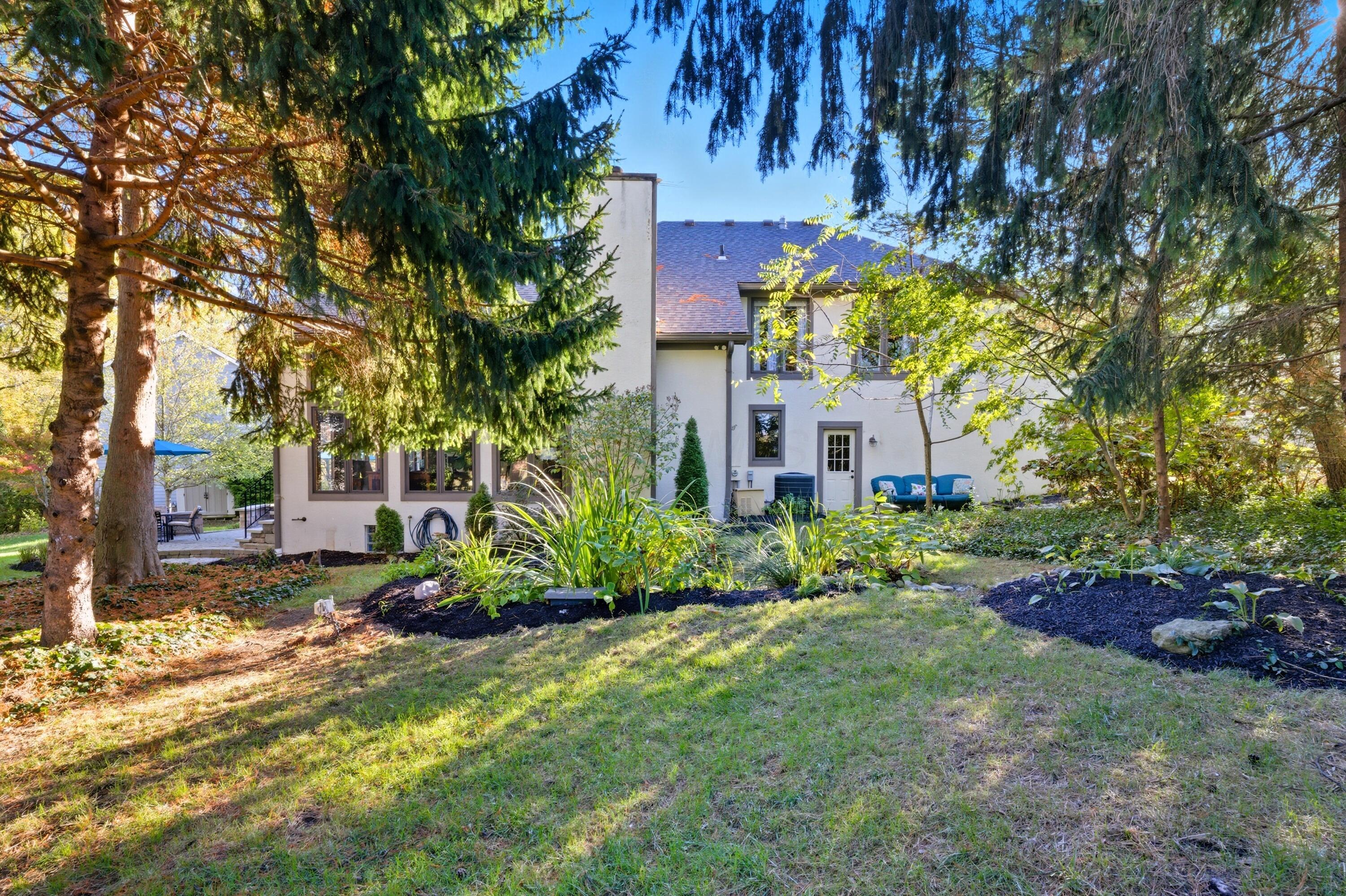 Columbus, Ohio, 43230, United States, 4 Bedrooms Bedrooms, ,4 BathroomsBathrooms,Residential,For Sale,1970472