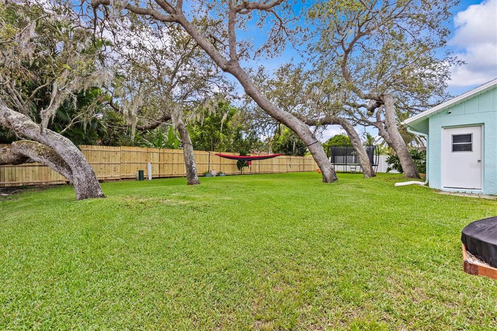 Tarpon Springs, Florida, 34689, United States, 3 Bedrooms Bedrooms, ,2 BathroomsBathrooms,Residential,For Sale,1925047