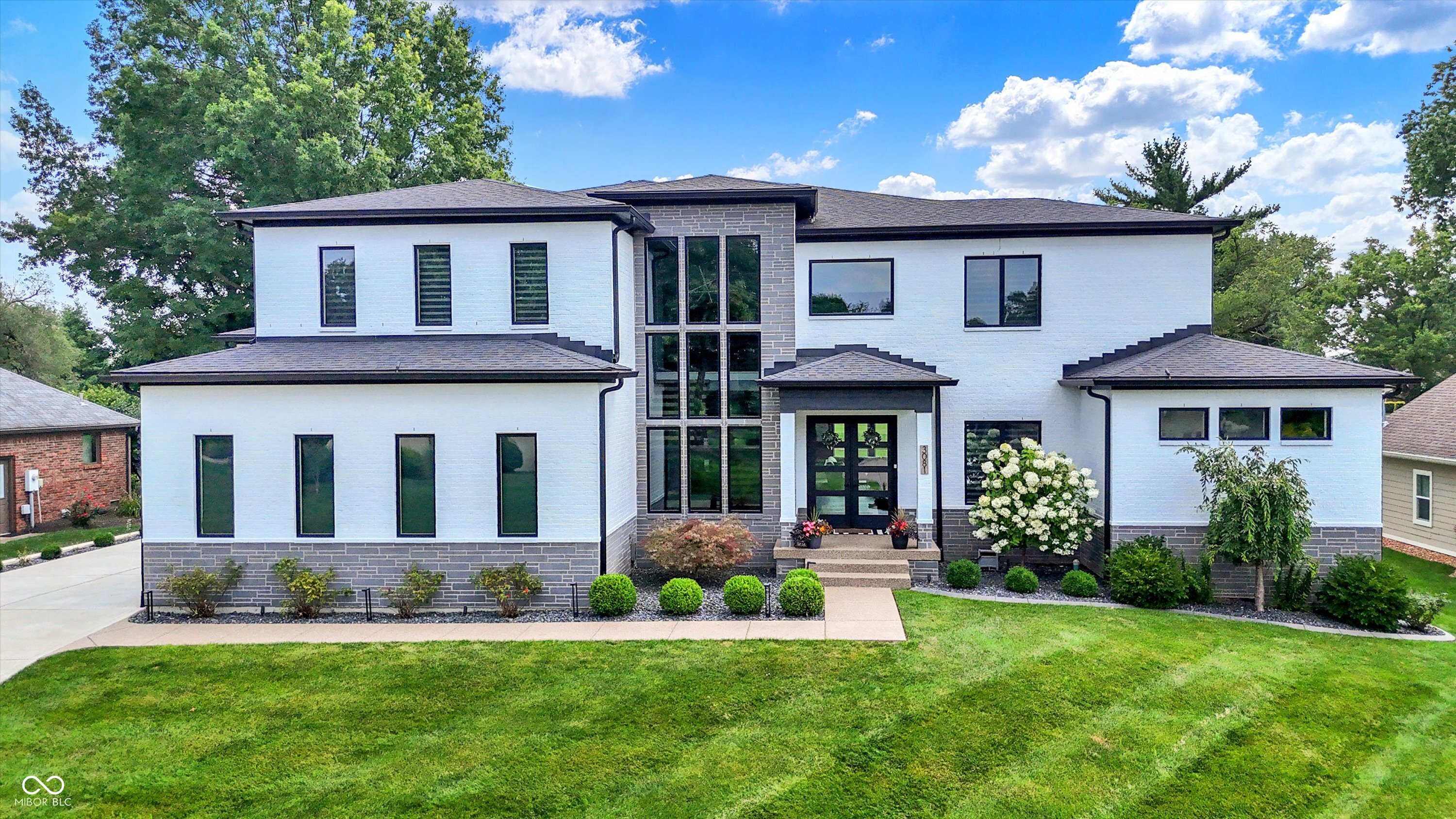 Greenwood, Indiana, 46143, United States, 4 Bedrooms Bedrooms, ,4 BathroomsBathrooms,Residential,For Sale,1904248