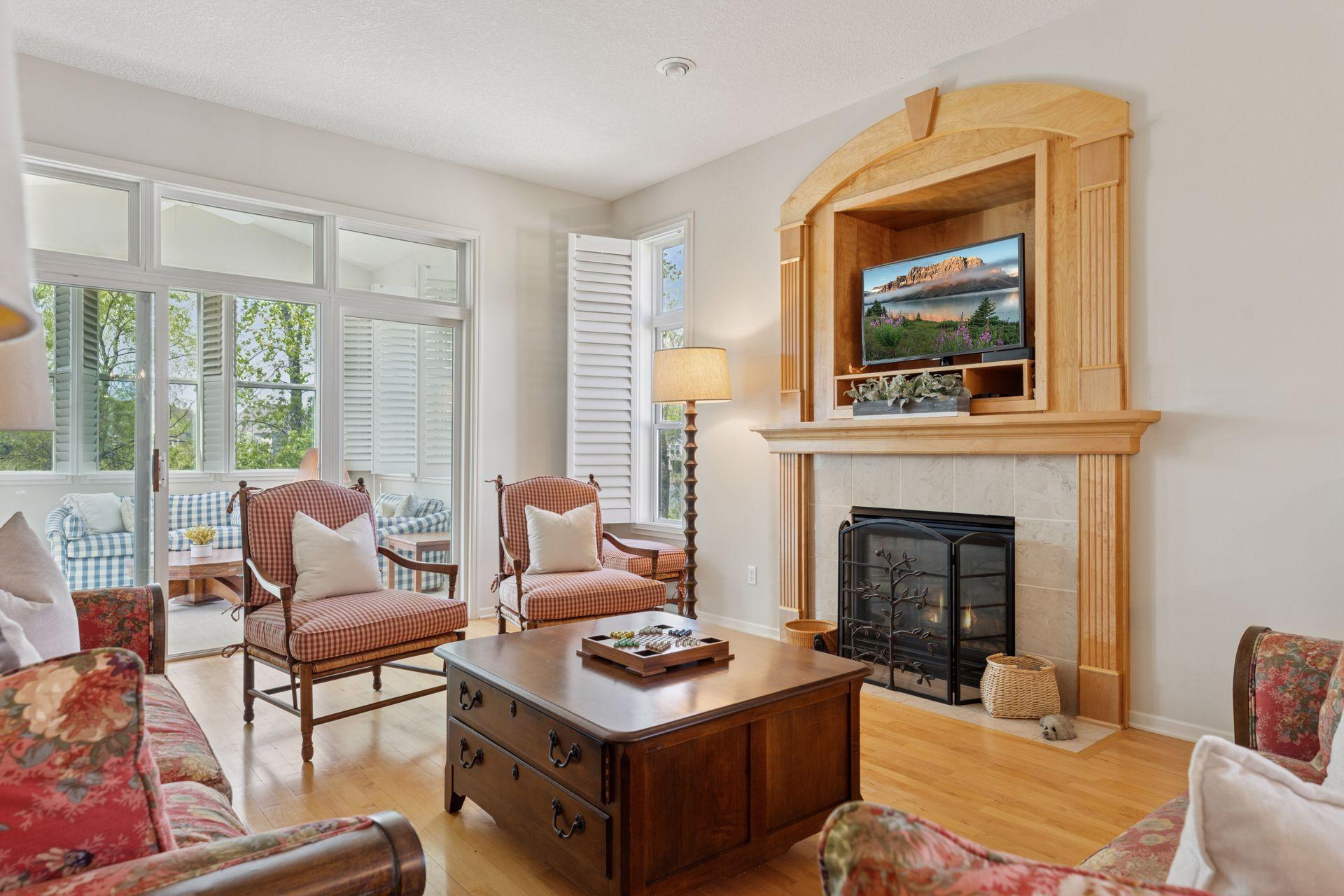 Plymouth, Minnesota, 55446, United States, 3 Bedrooms Bedrooms, ,3 BathroomsBathrooms,Residential,For Sale,1827815