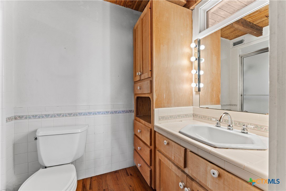 Belton, Texas, 76513, United States, 3 Bedrooms Bedrooms, ,2 BathroomsBathrooms,Residential,For Sale,1823682