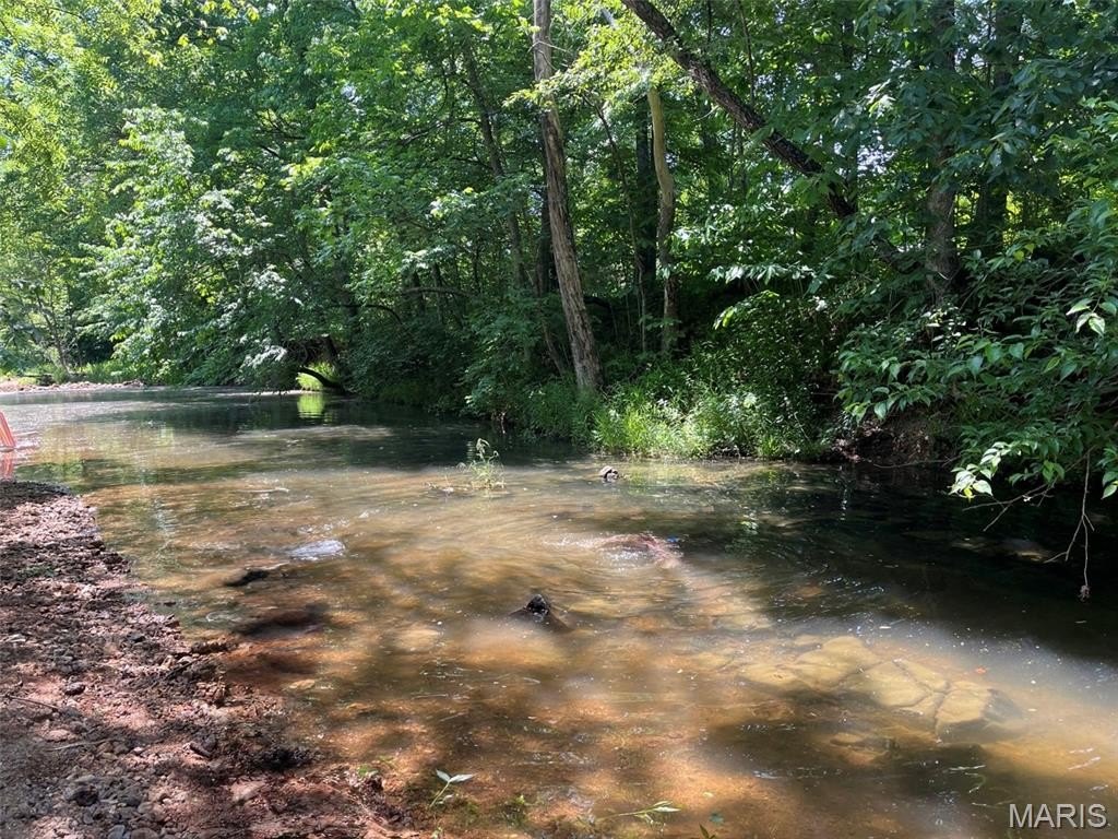 Farmington, Missouri, 63640, United States, 5 Bedrooms Bedrooms, ,3 BathroomsBathrooms,Residential,For Sale,1981523