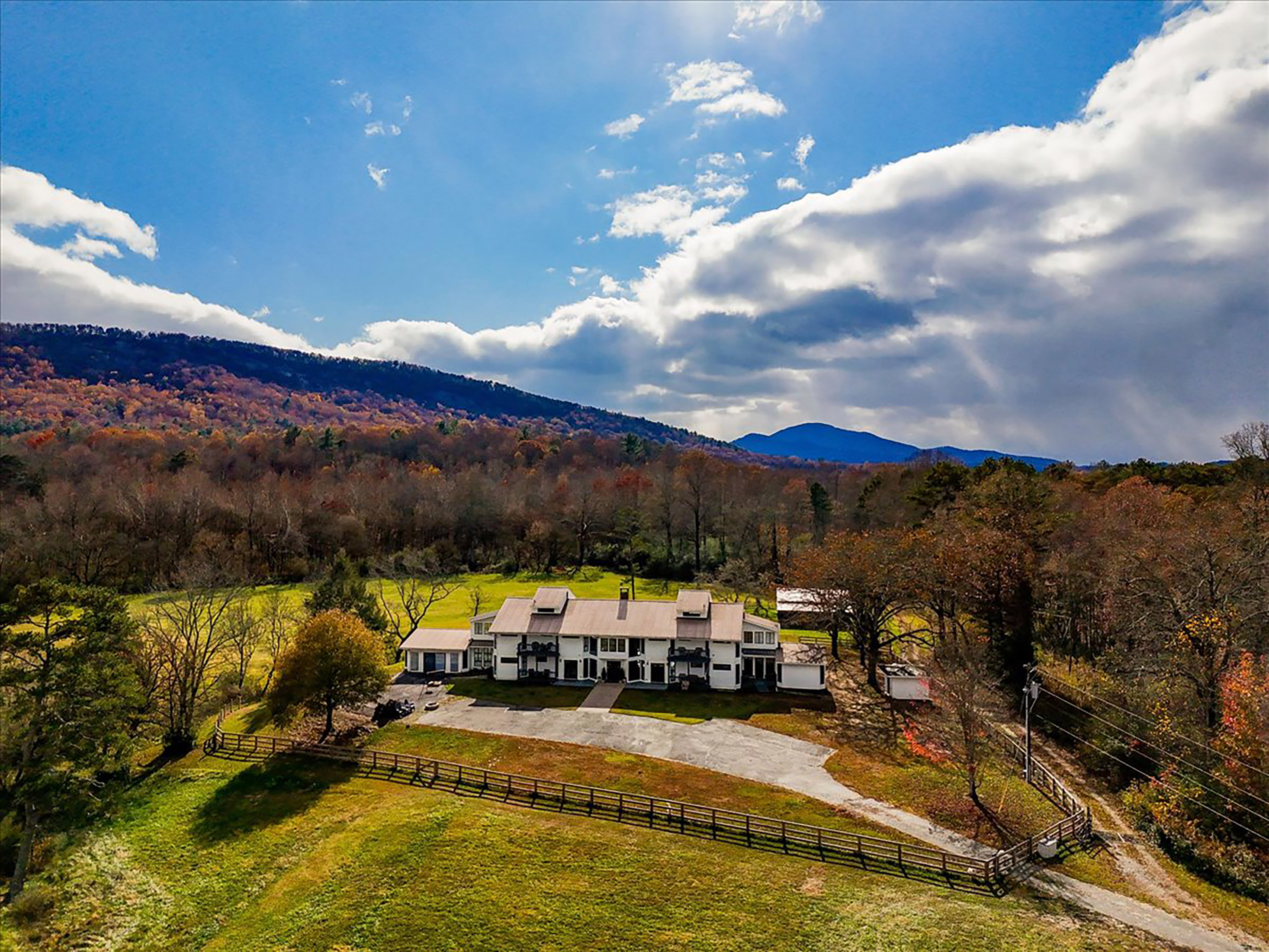  Rare Luxury Estate in the Heart of North Georgia - 物件實景