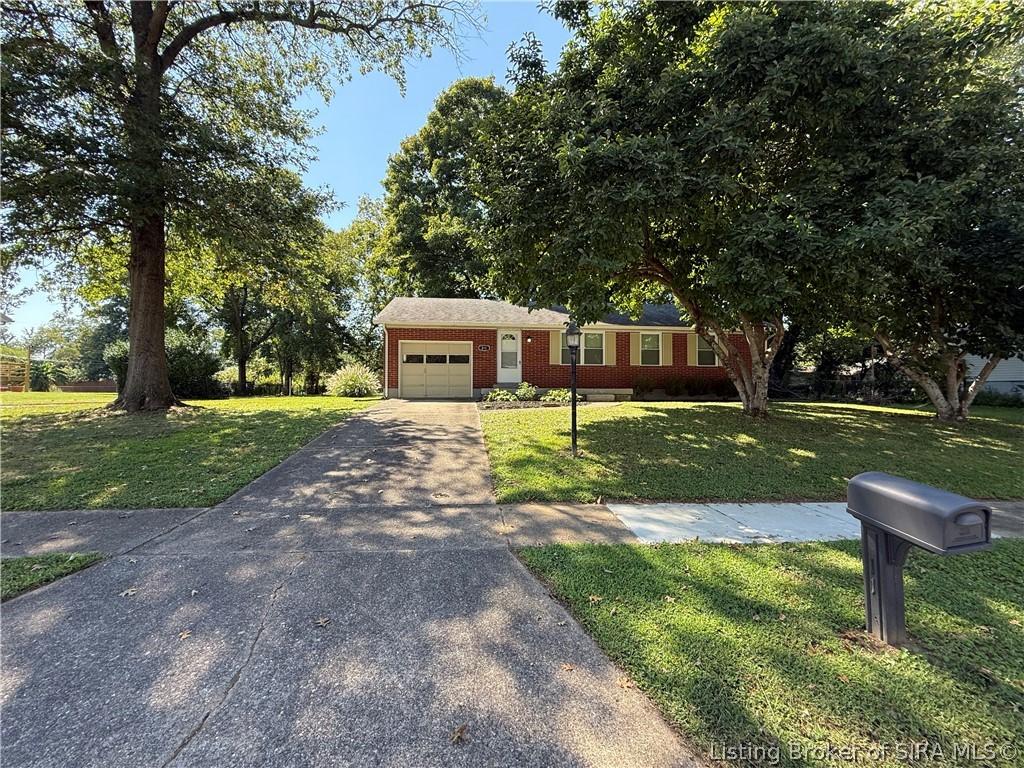 Fairwood Dr, Jeffersonville, IN 47130 #1