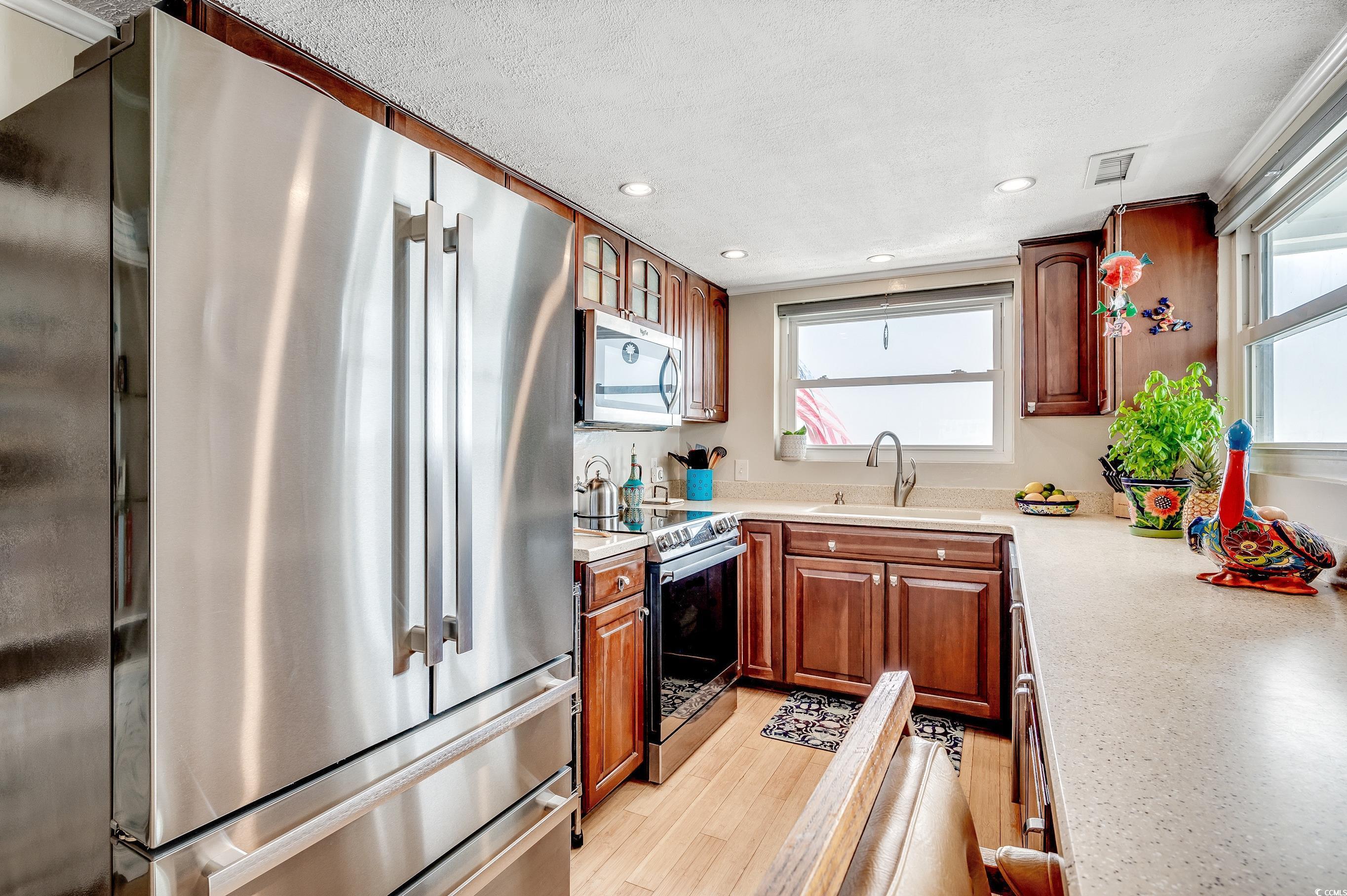 Surfside Beach, South Carolina, 29575, United States, 2 Bedrooms Bedrooms, ,3 BathroomsBathrooms,Residential,For Sale,2003526