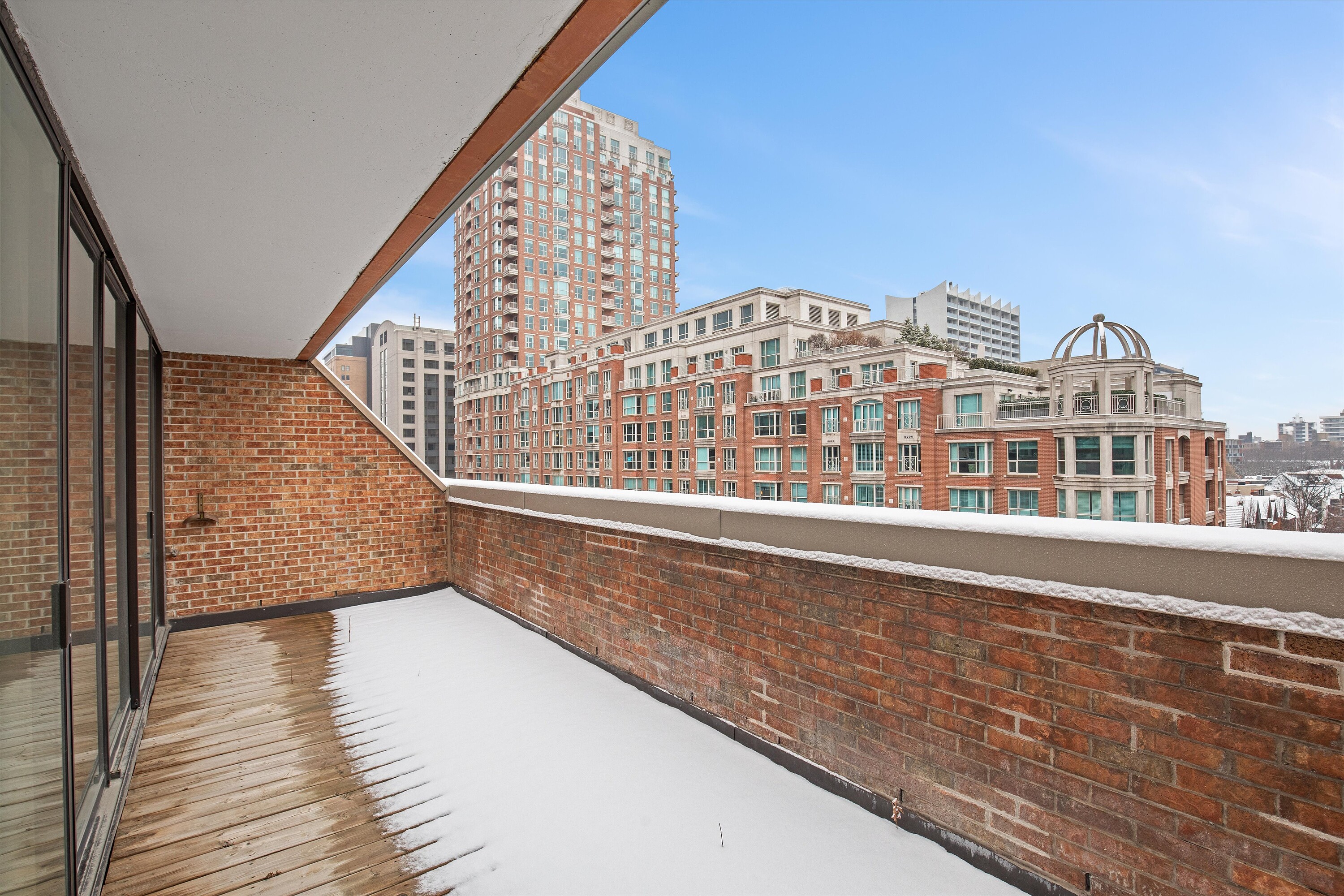  Residences of Hazelton Lane - 物件實景