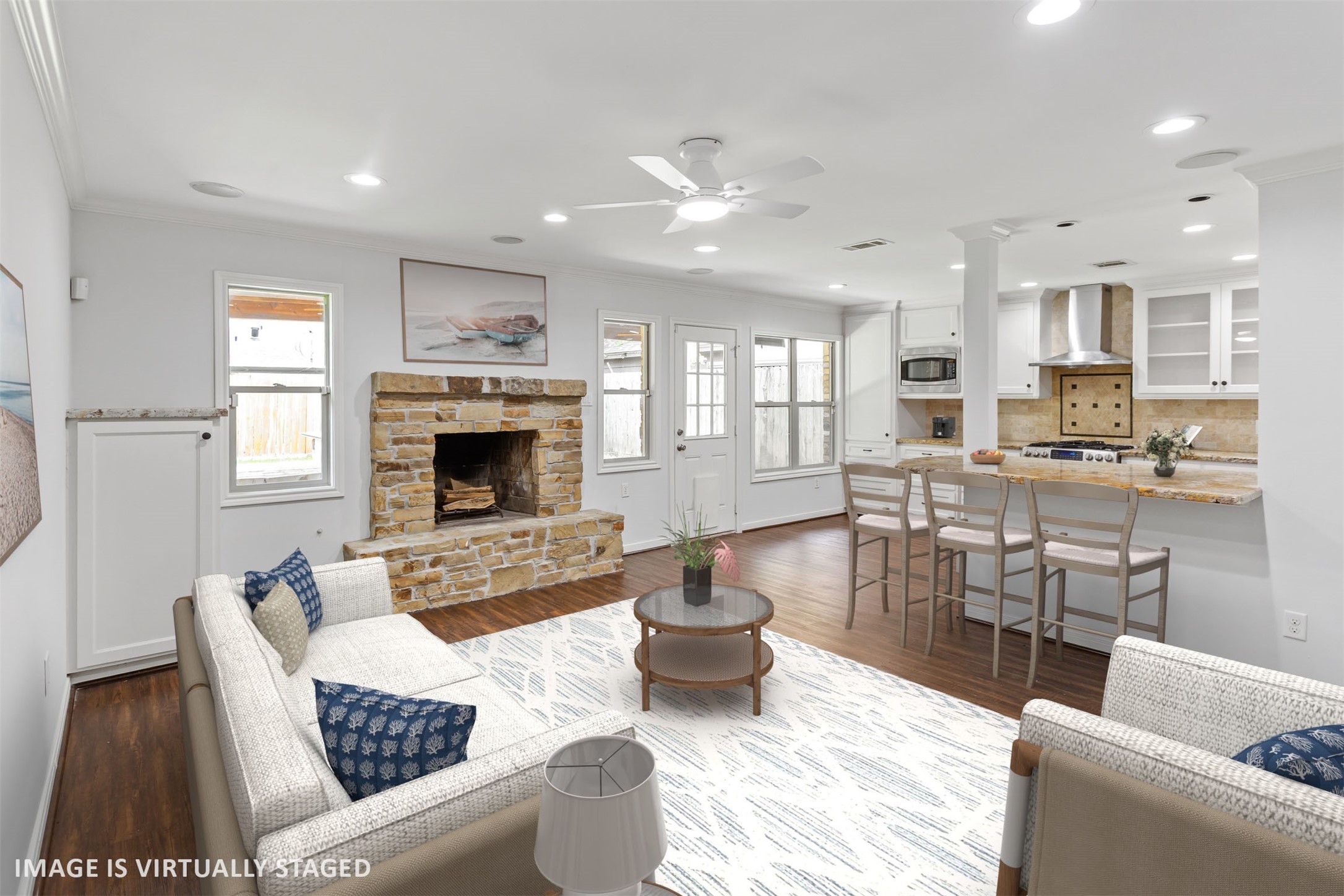 Houston, Texas, 77018, United States, 4 Bedrooms Bedrooms, ,3 BathroomsBathrooms,Residential,For Sale,1927156