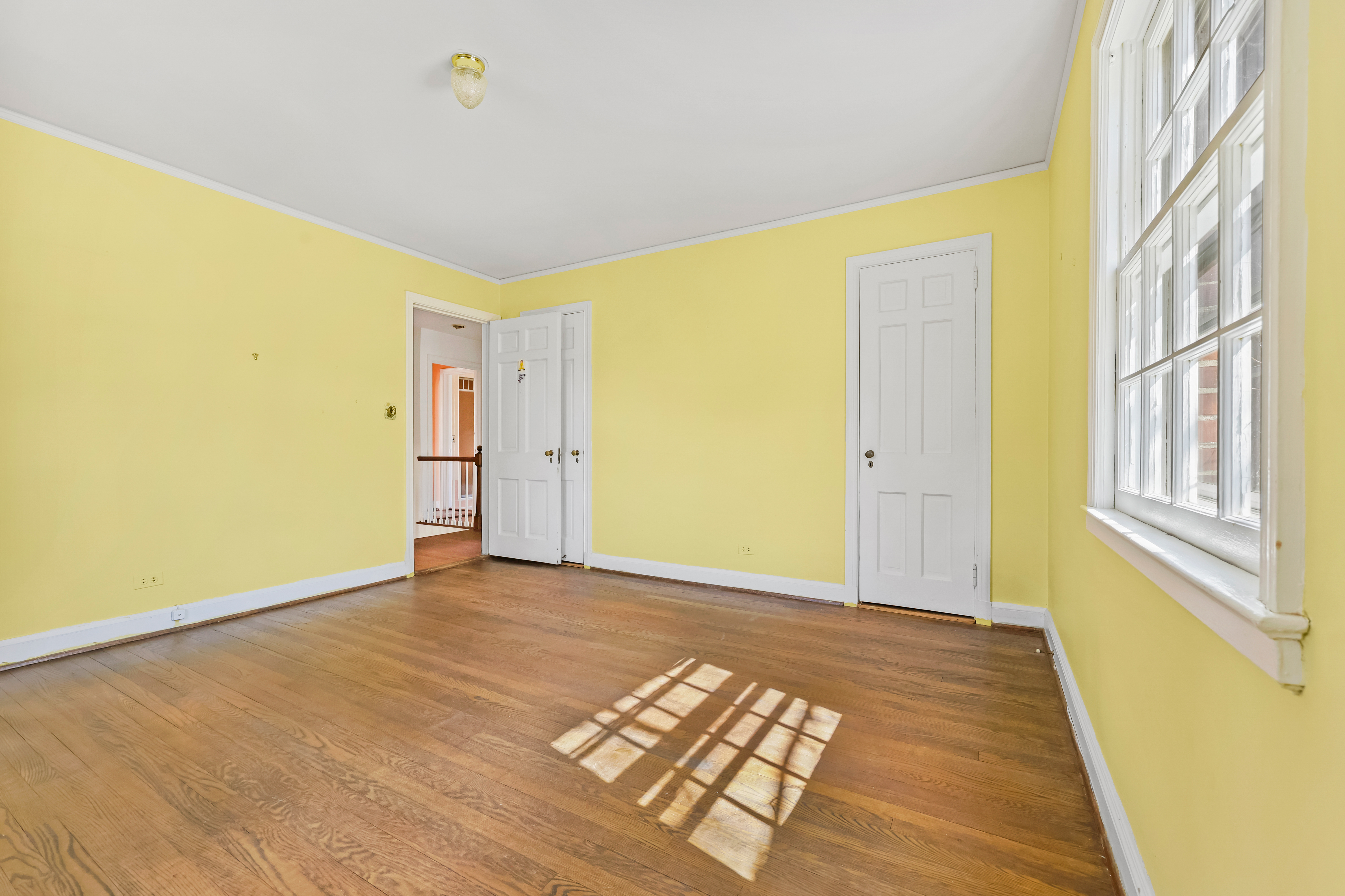  Sun-drenched and Welcoming - 物件實景