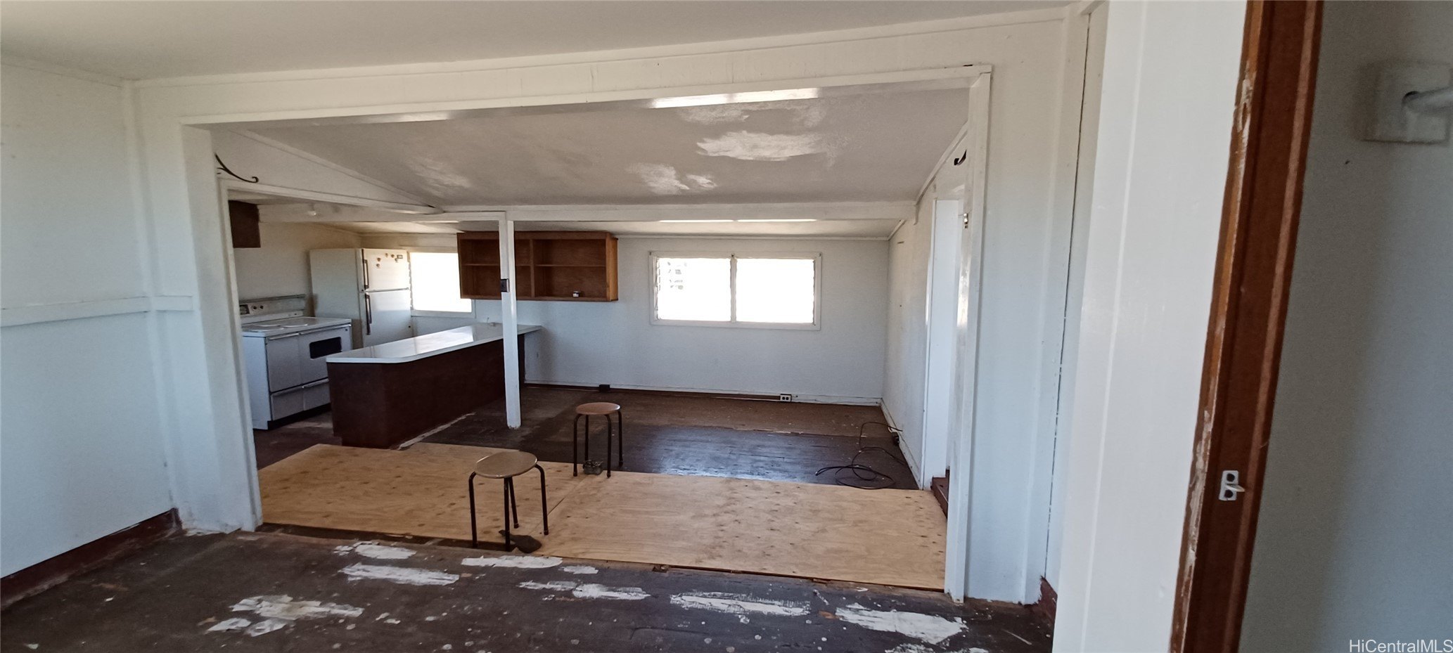 Haiku, Hawaii, 96708, United States, 2 Bedrooms Bedrooms, ,1 BathroomBathrooms,Residential,For Sale,1943900