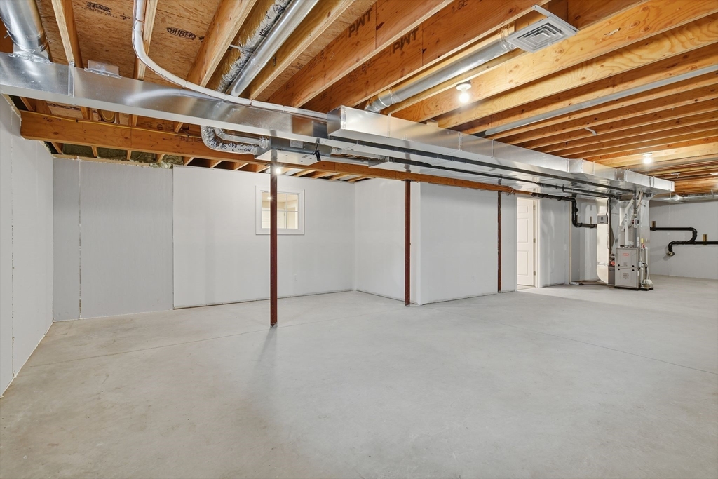 Wilbraham, Massachusetts, 01095, United States, 2 Bedrooms Bedrooms, ,2 BathroomsBathrooms,Residential,For Sale,1987611