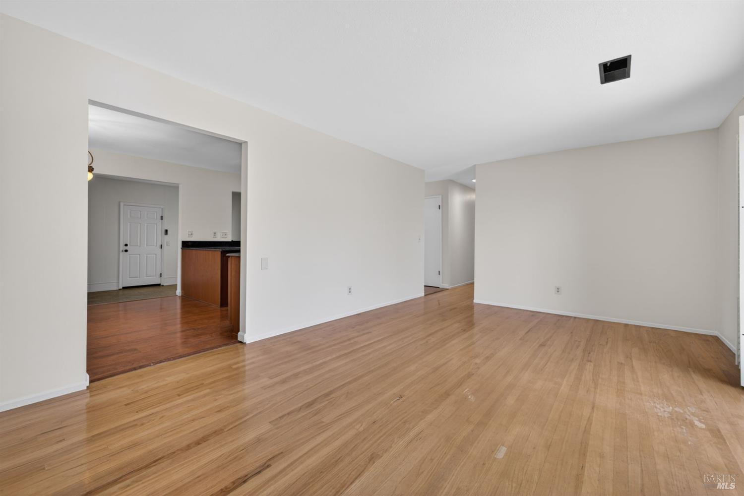 Petaluma, California, 94954, United States, 3 Bedrooms Bedrooms, ,2 BathroomsBathrooms,Residential,For Sale,2047948