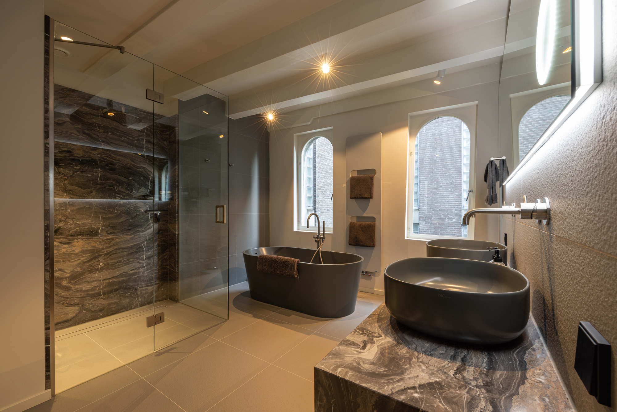  Characterful renovated canal house with lift on the Prinsengracht - 物件實景