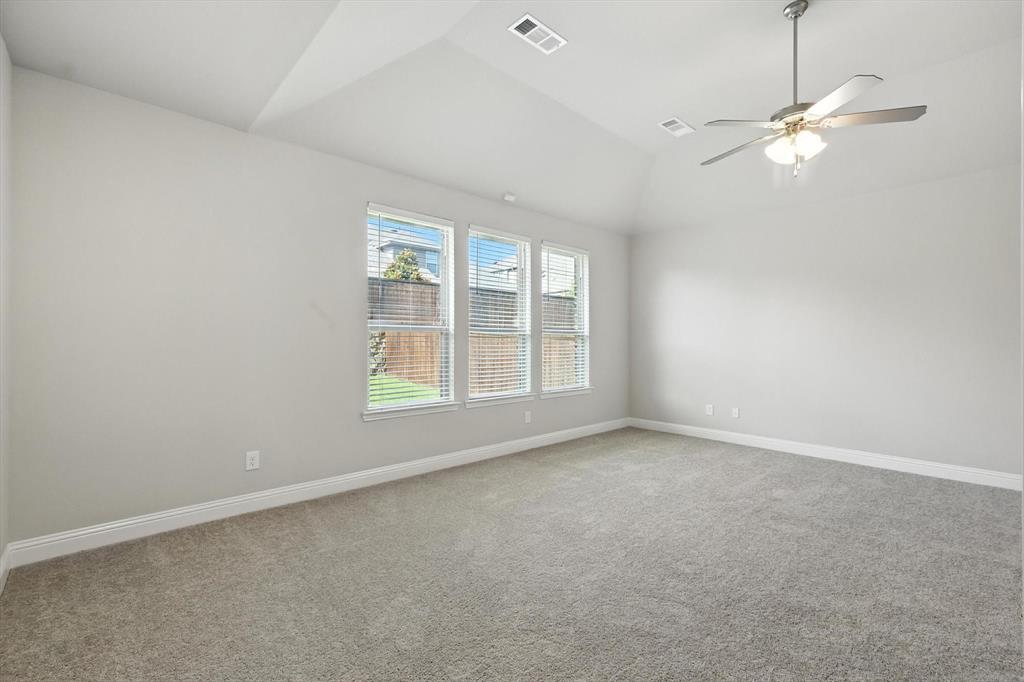 Little Elm, Texas, 75068, United States, 4 Bedrooms Bedrooms, ,5 BathroomsBathrooms,Residential,For Sale,2030364