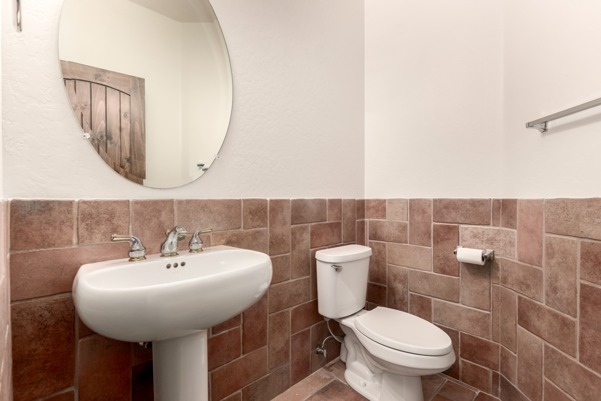 Phoenix, Arizona, 85083, United States, 4 Bedrooms Bedrooms, ,4 BathroomsBathrooms,Residential,For Sale,1993851