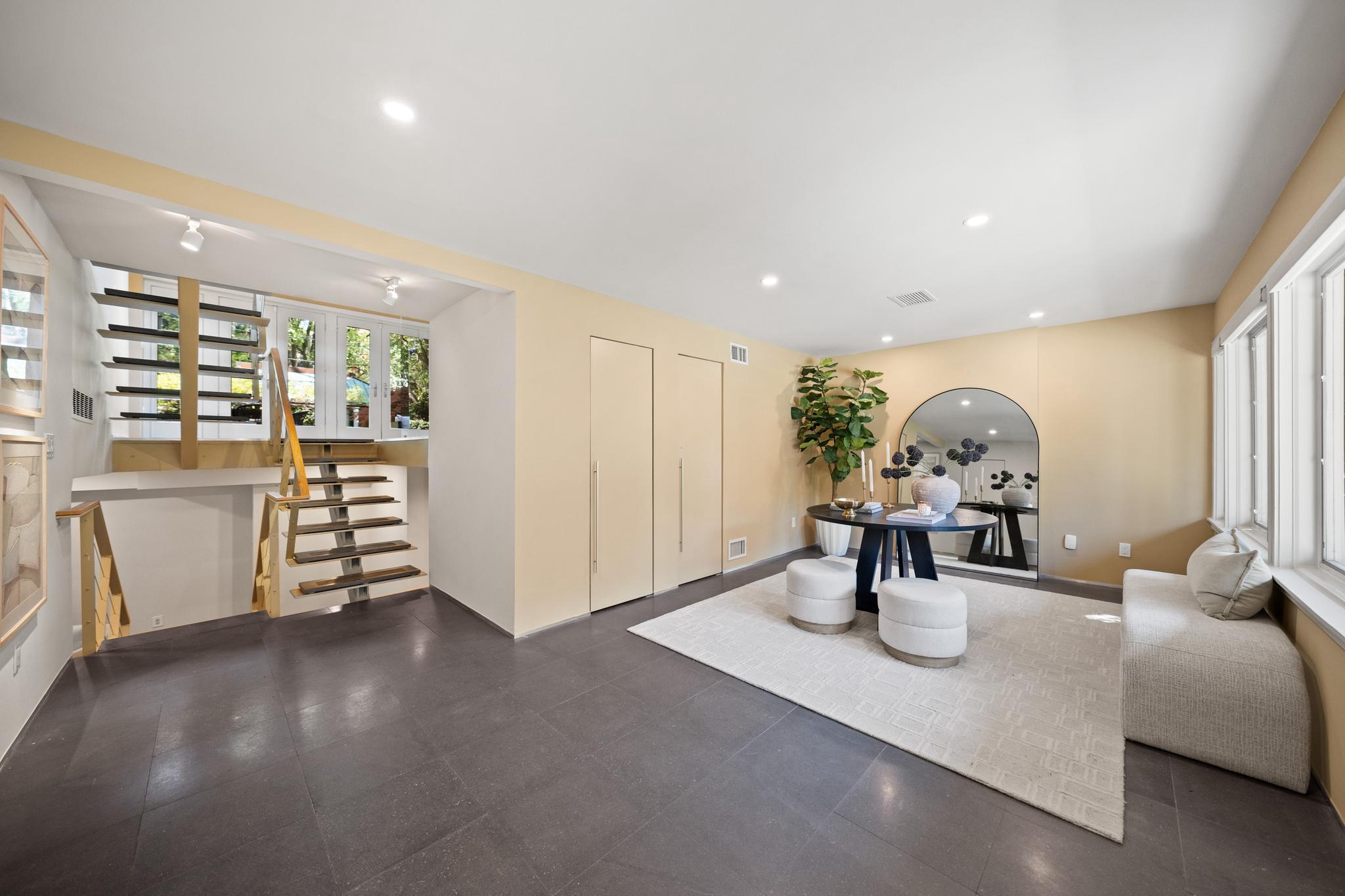  2319 Bancroft Place NW, Washington, DC, 20008 - 物件實景