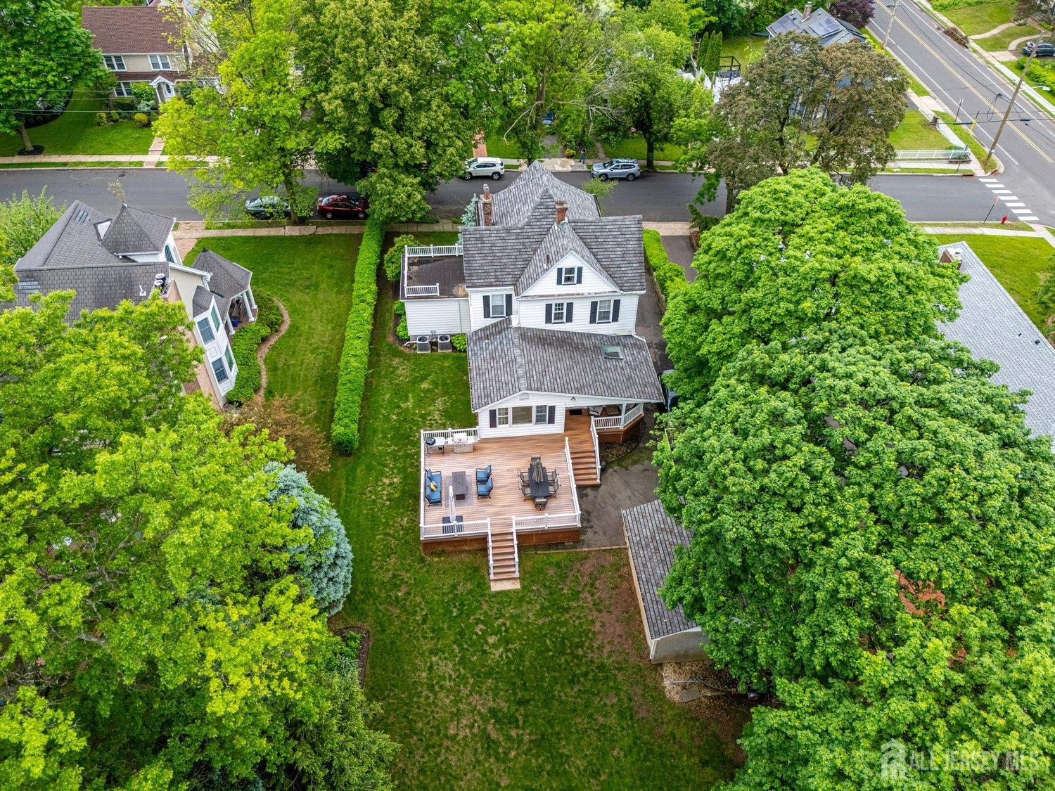 Metuchen, New Jersey, 08840, United States, 5 Bedrooms Bedrooms, ,3 BathroomsBathrooms,Residential,For Sale,1903678