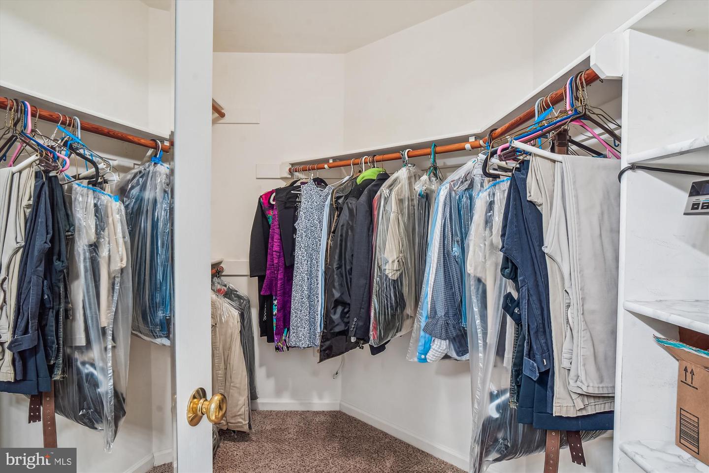 Gaithersburg, Maryland, 20886, United States, 3 Bedrooms Bedrooms, ,4 BathroomsBathrooms,Residential,For Sale,1955929