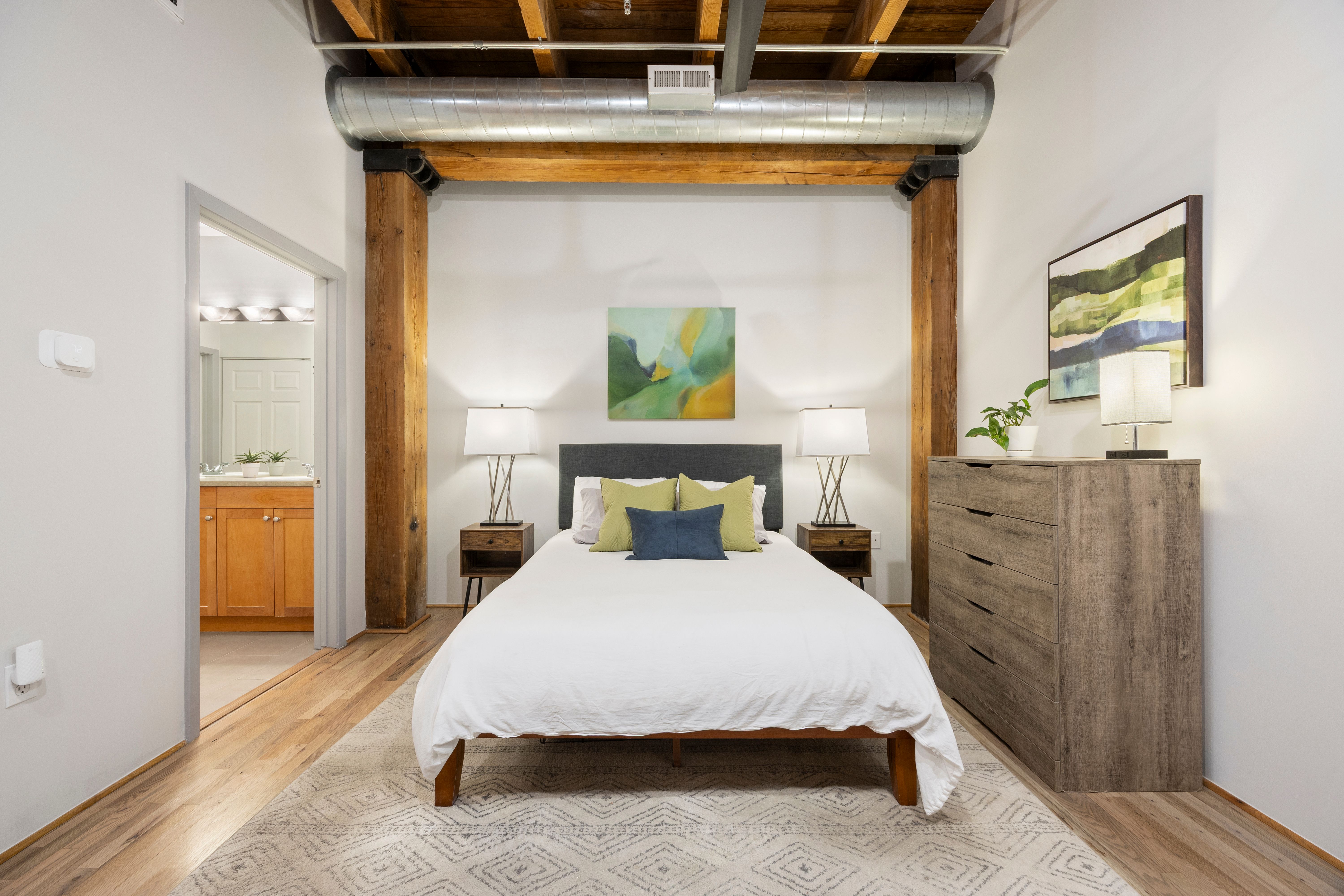  Historic WaterTower Loft with Modern Updates - 物件實景