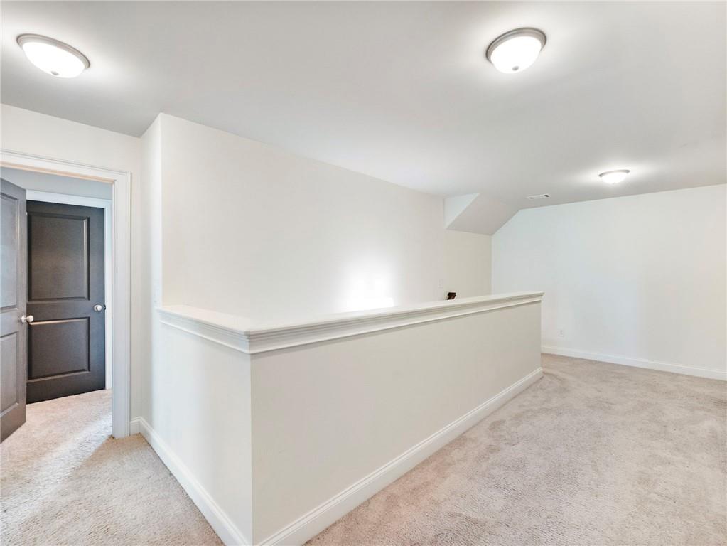 Hoschton, Georgia, 30548, United States, 5 Bedrooms Bedrooms, ,3 BathroomsBathrooms,Residential,For Sale,2000430