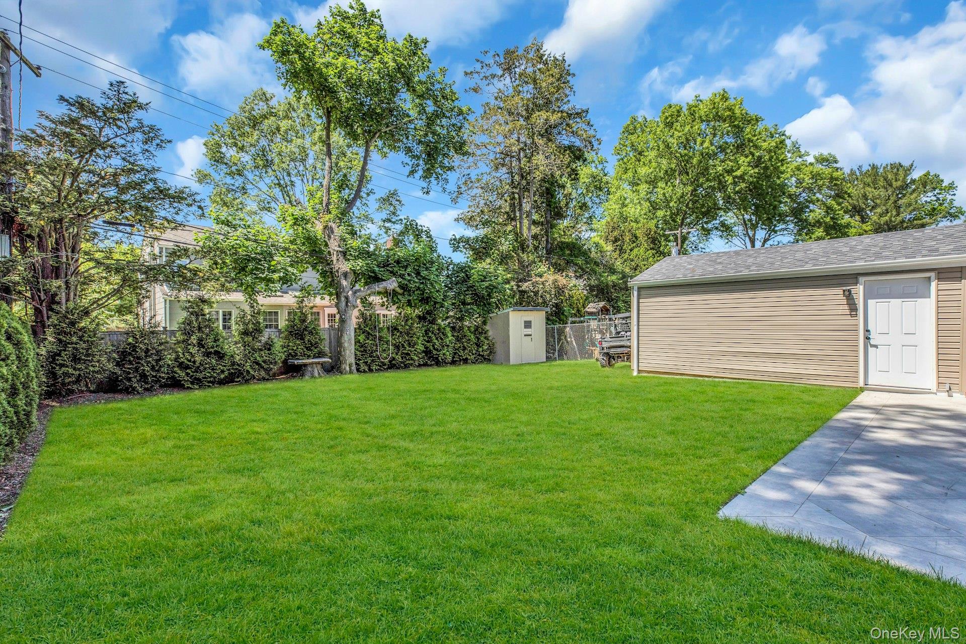  20 Robert Road, Glen Cove, NY, 11542 - 物件實景