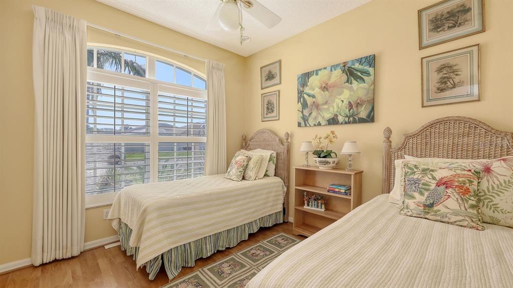 Bradenton, Florida, 34210, United States, 3 Bedrooms Bedrooms, ,2 BathroomsBathrooms,Residential,For Sale,1792897
